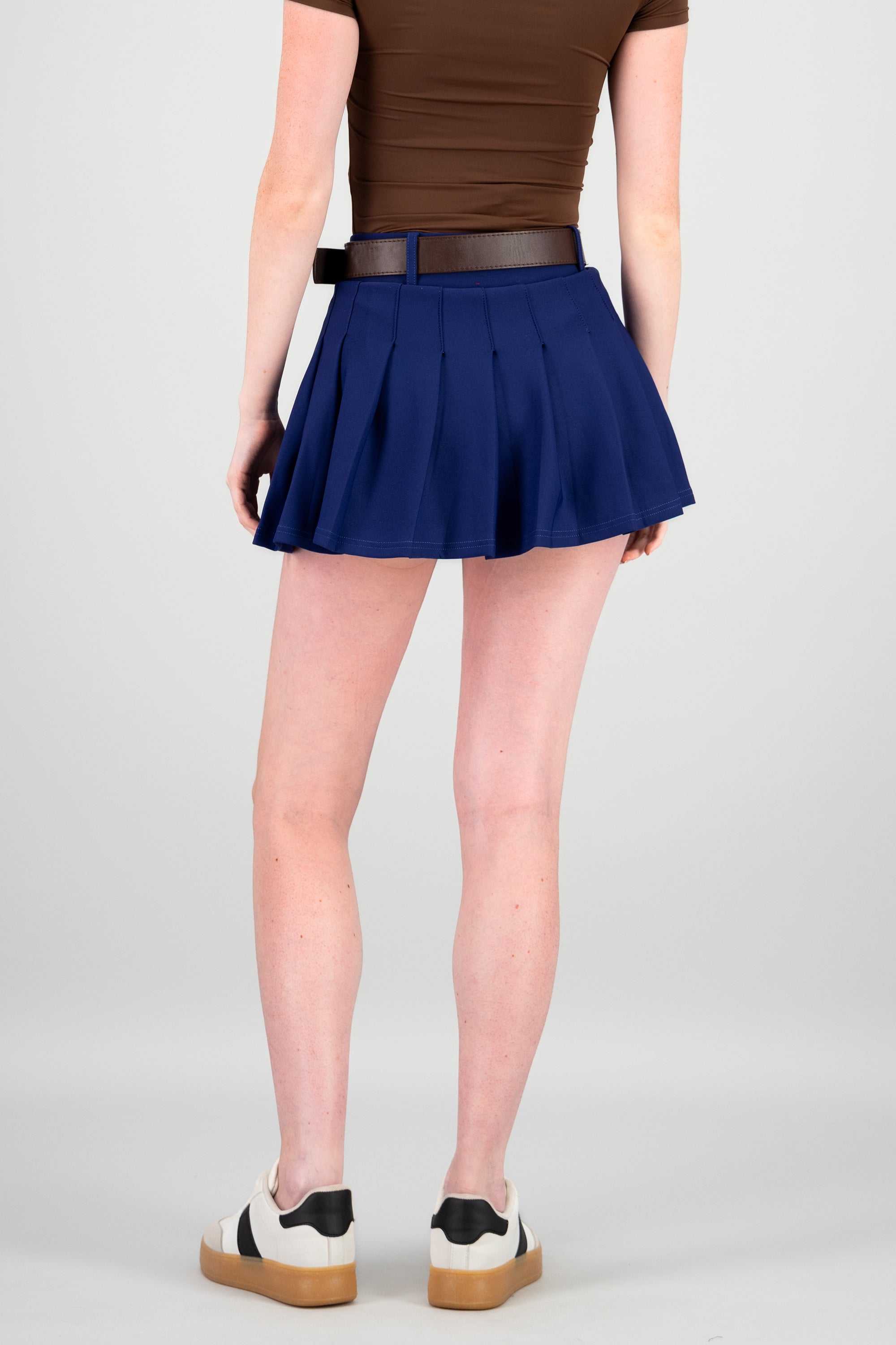 ROYAL BLUE