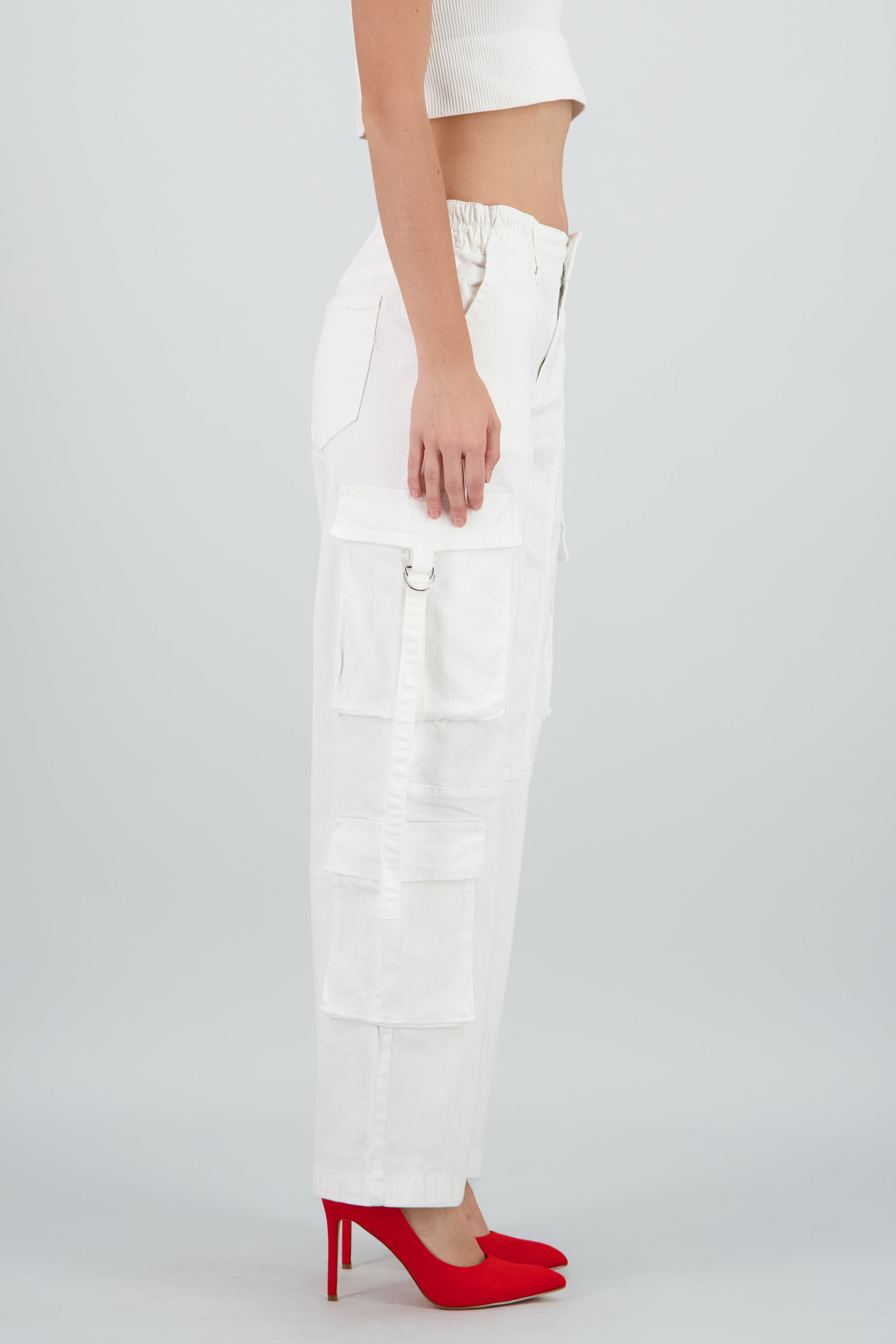 Pantalón cargo con jaretas BLANCO