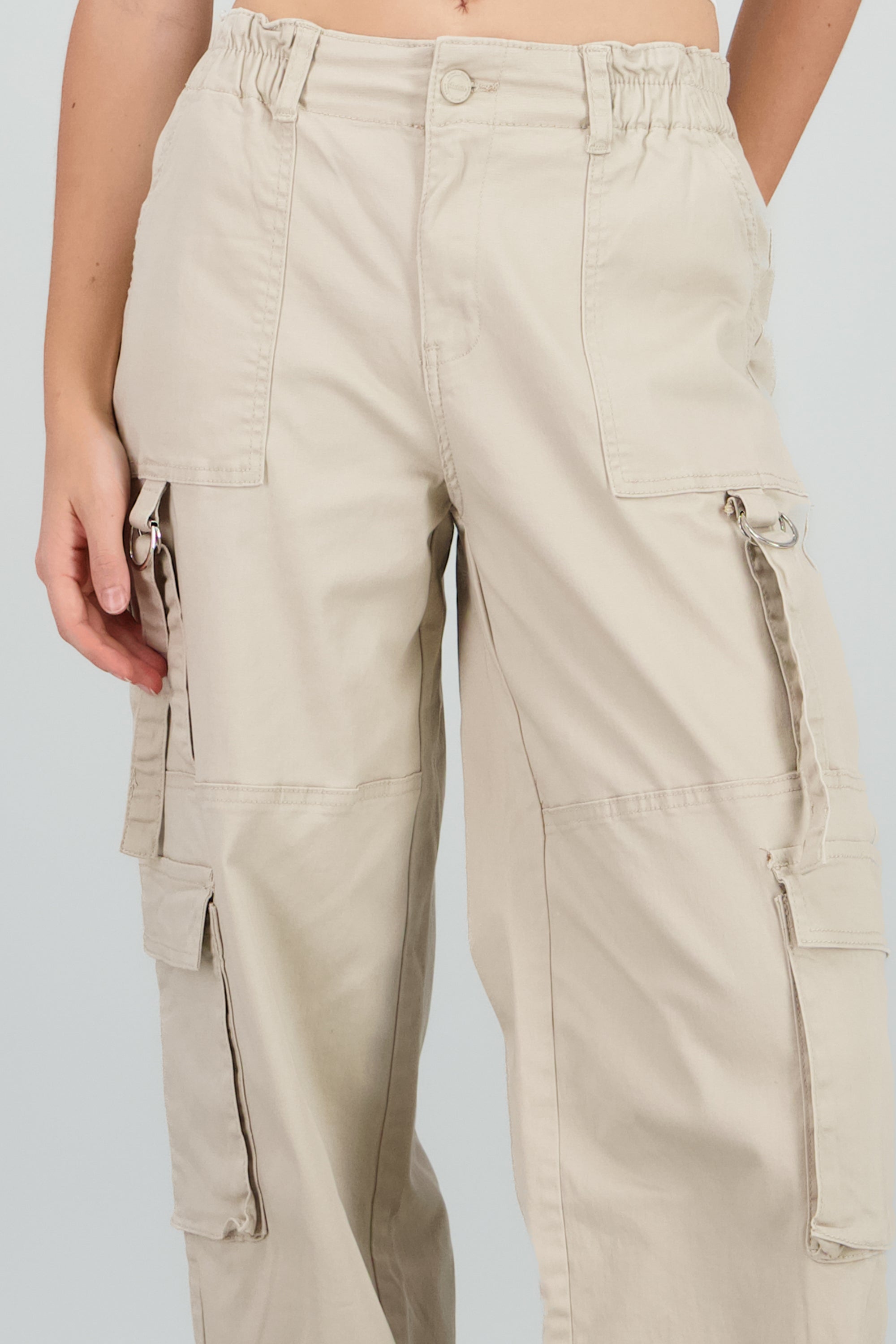 Pantalón cargo 3 bolsas tiras HUESO