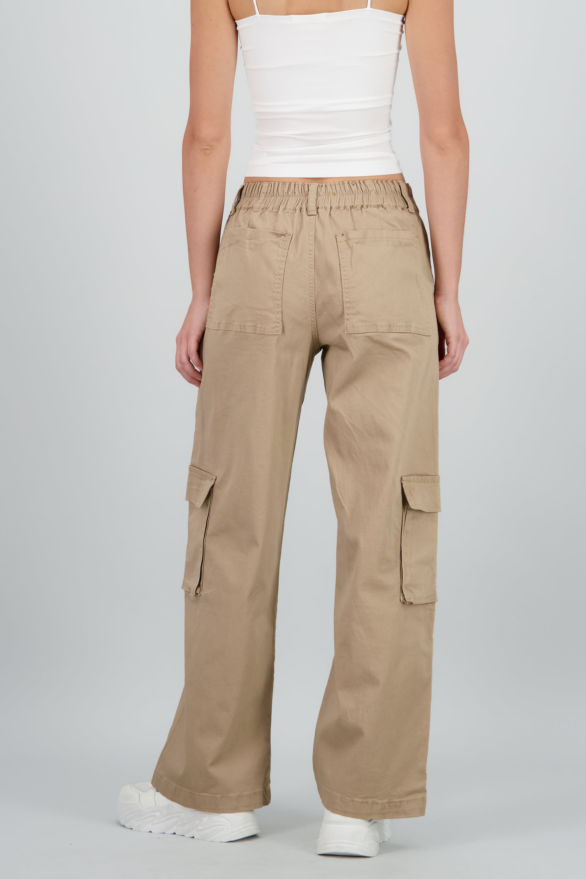 Pantalón cargo 3 bolsas tiras KHAKI