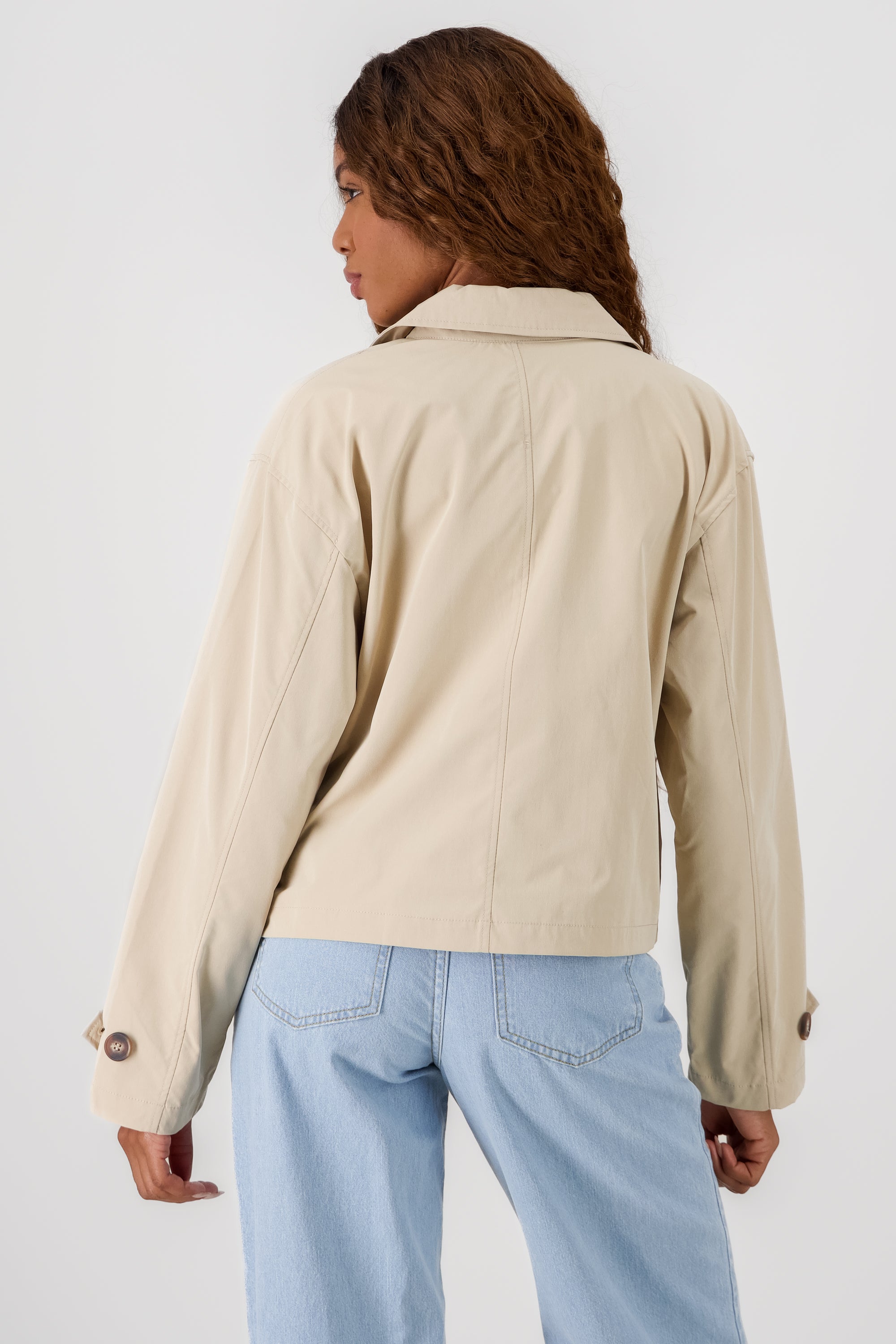 Gabardina corta lisa KHAKI