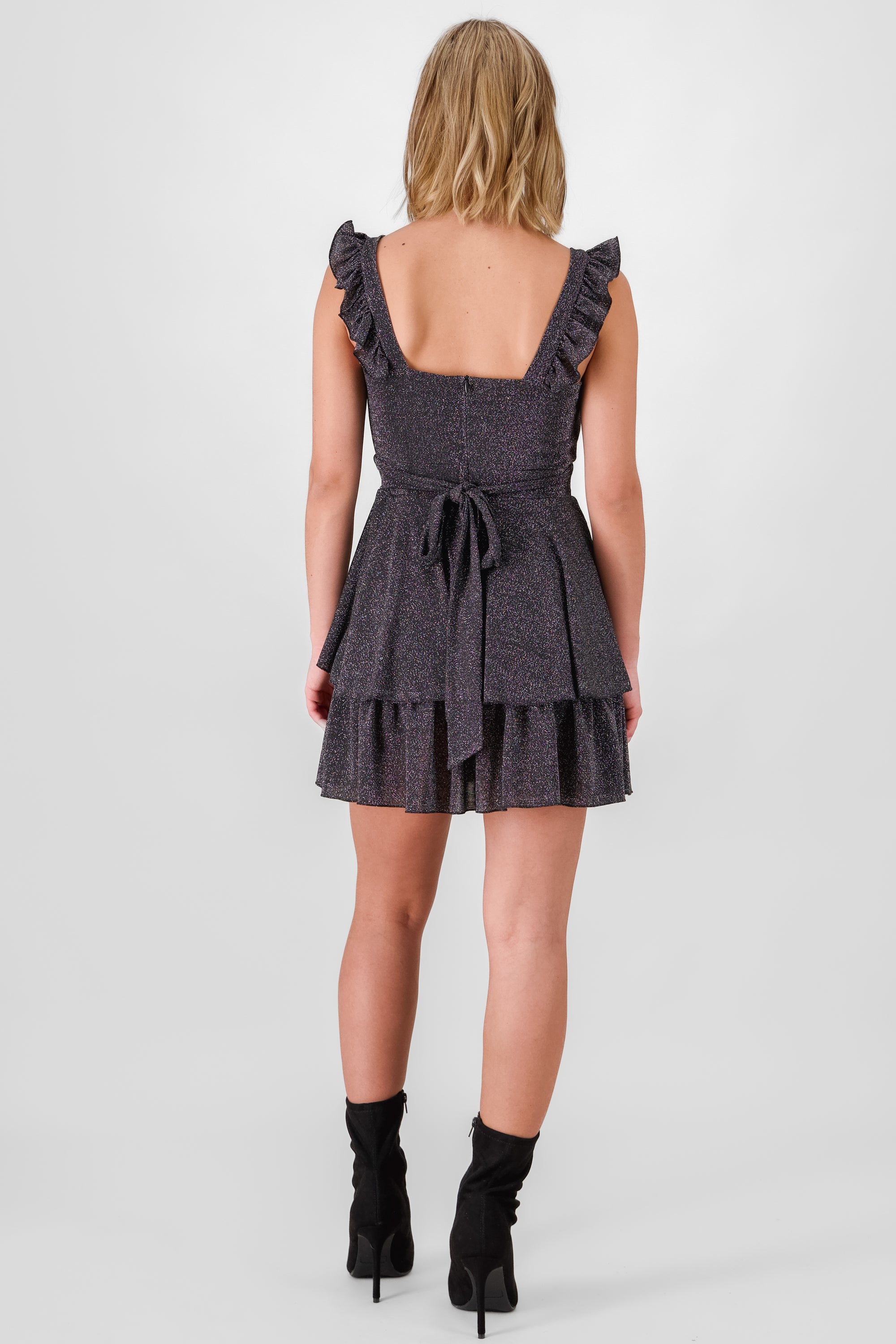 Vestido mini brillos doble olan NEGRO