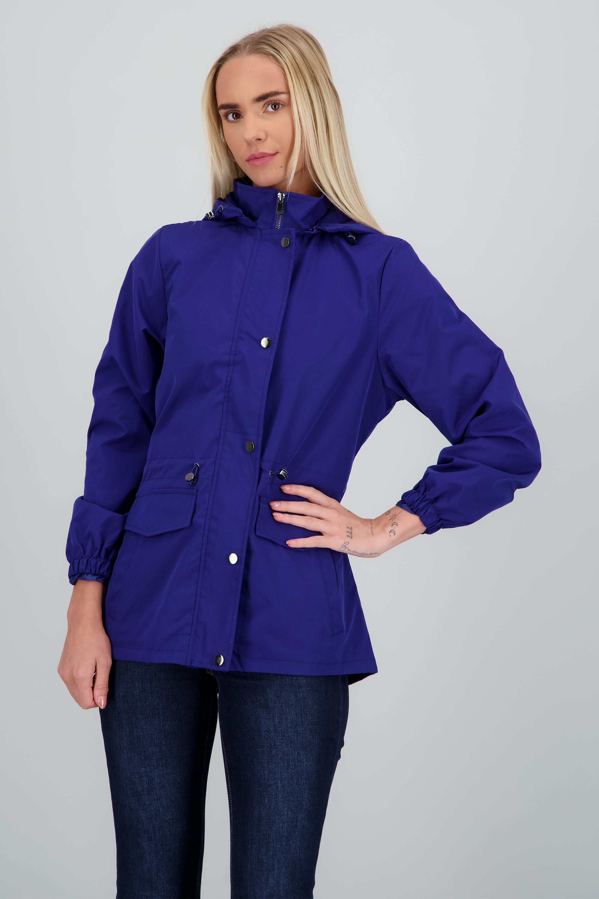 Gabardina corta botones MARINO