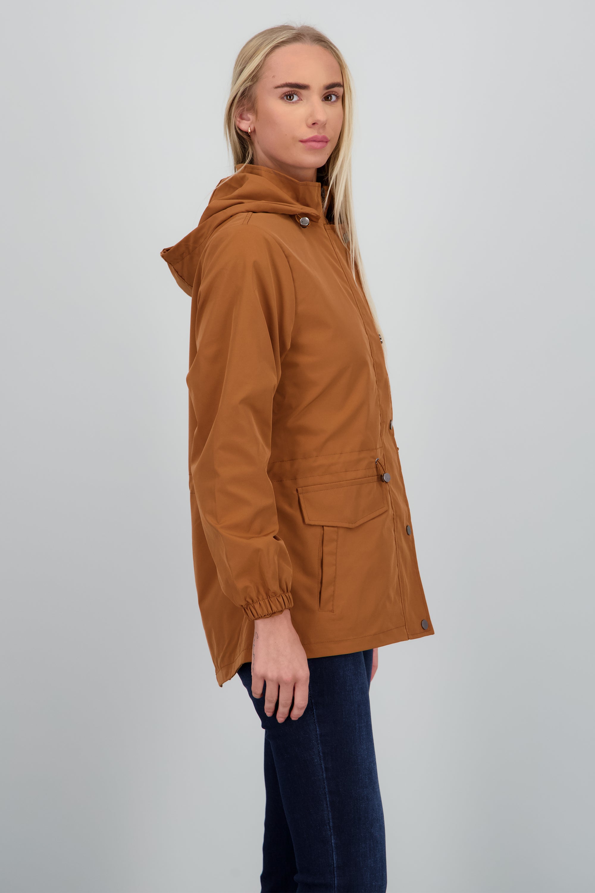 Gabardina corta botones CAFE