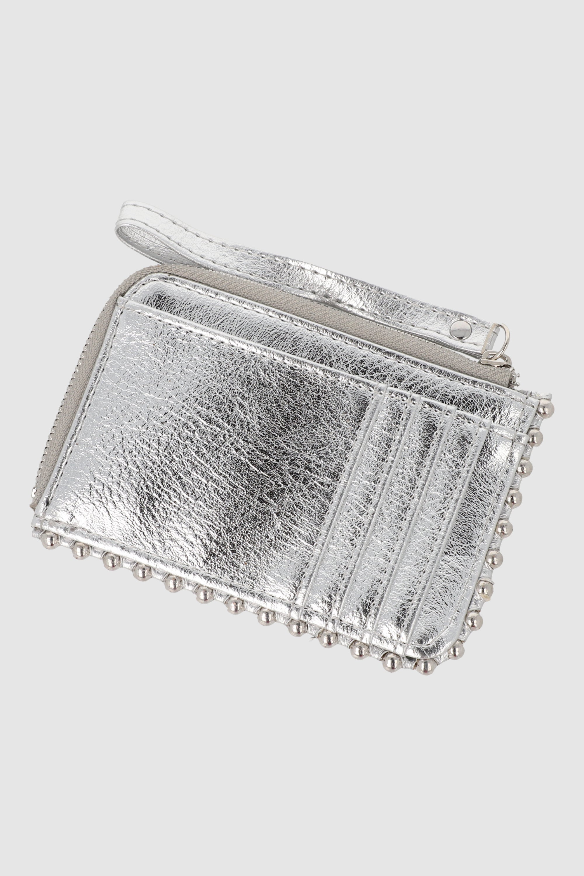 Cartera pequeña studs orilla PLATA