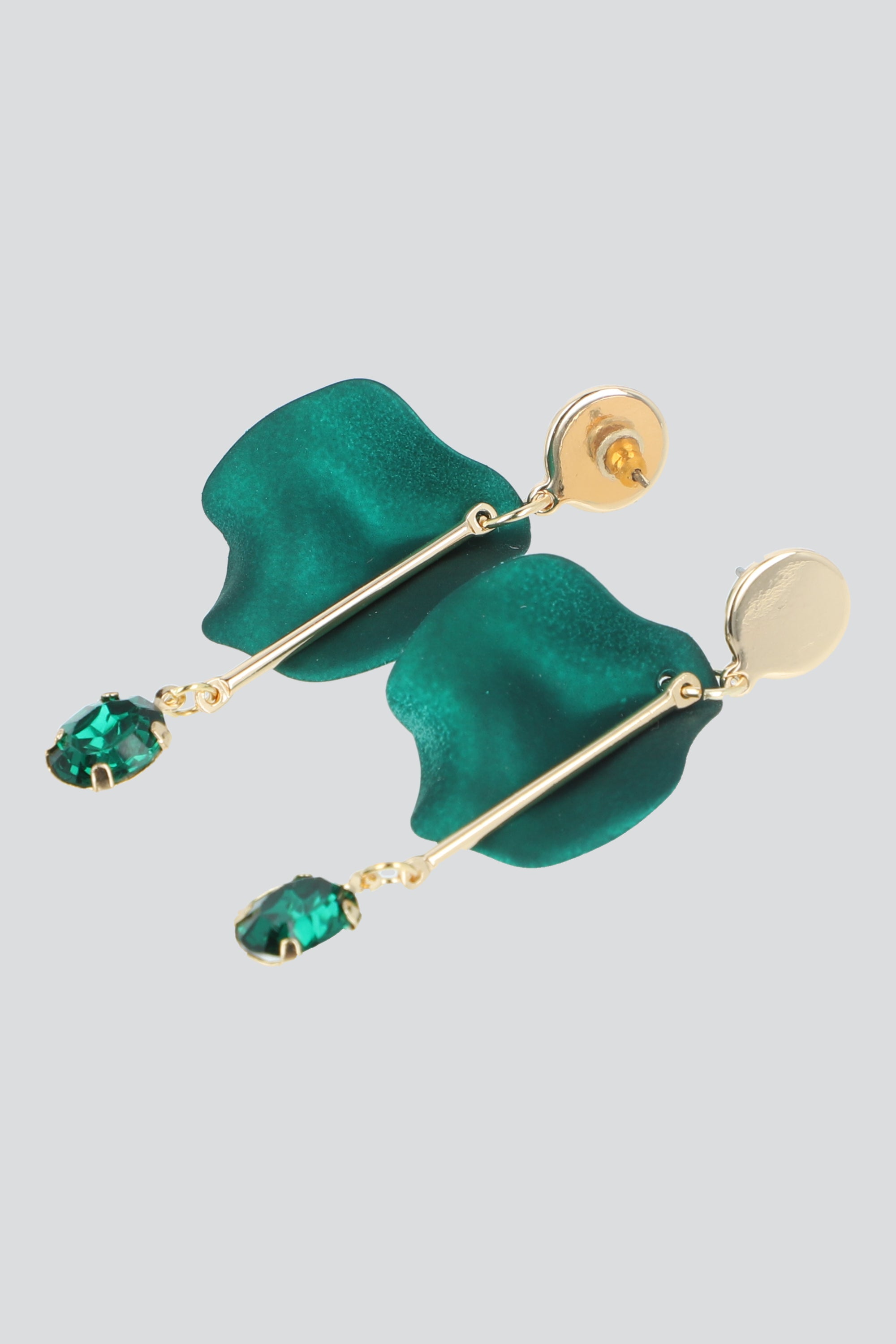 ARETES PETALO COLOR VERDE