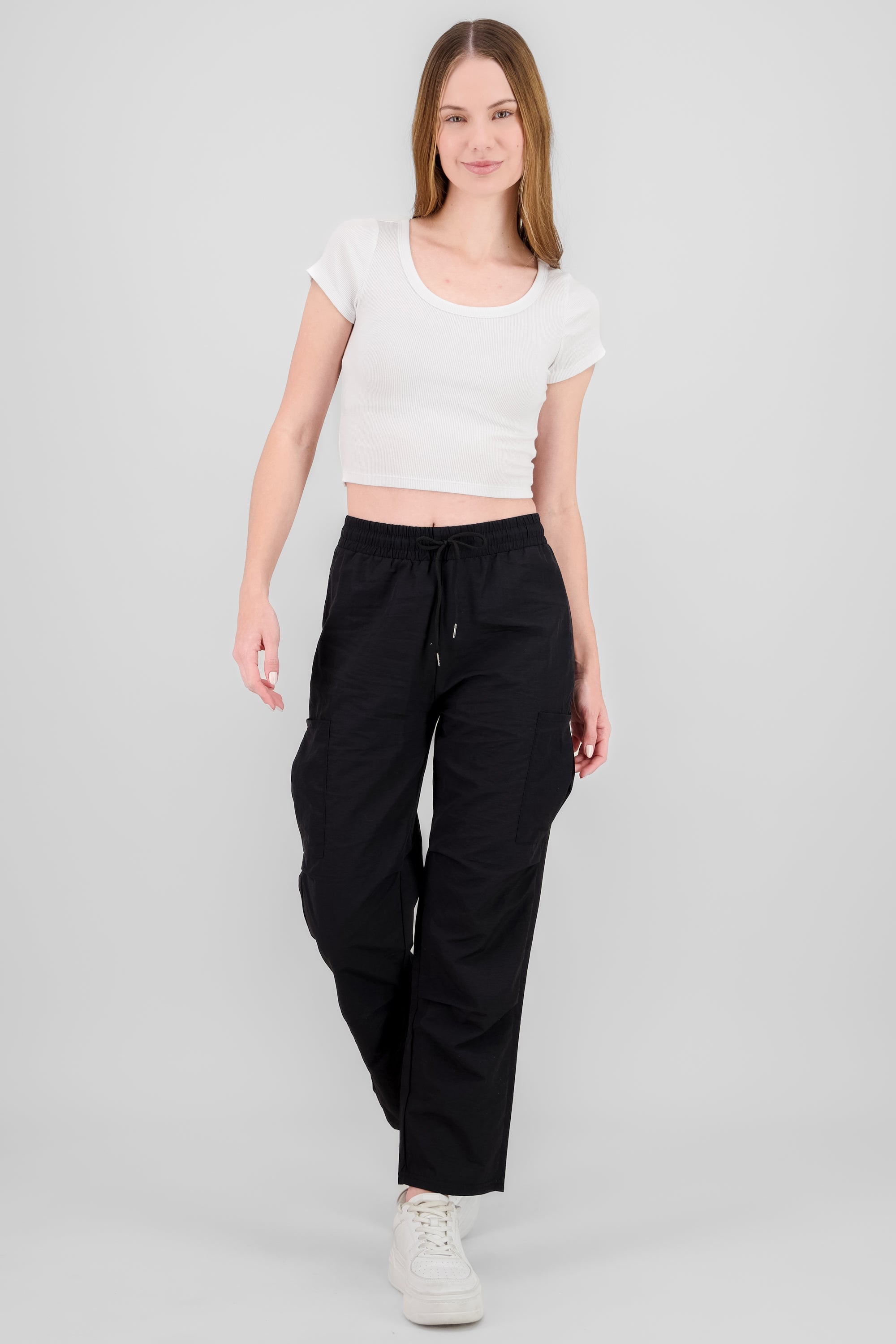 Pantalon recto cargo NEGRO