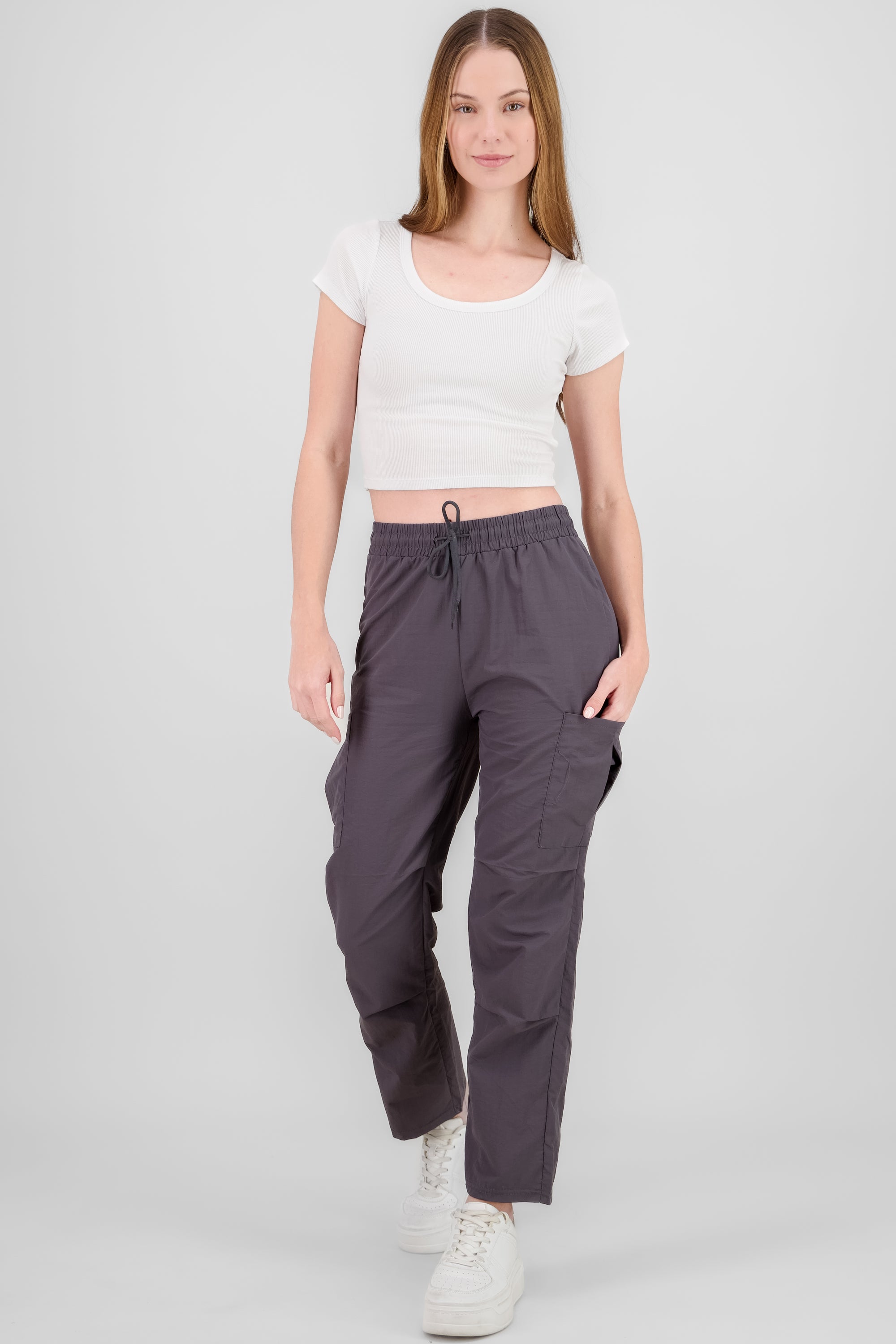 Pantalon recto cargo GRIS