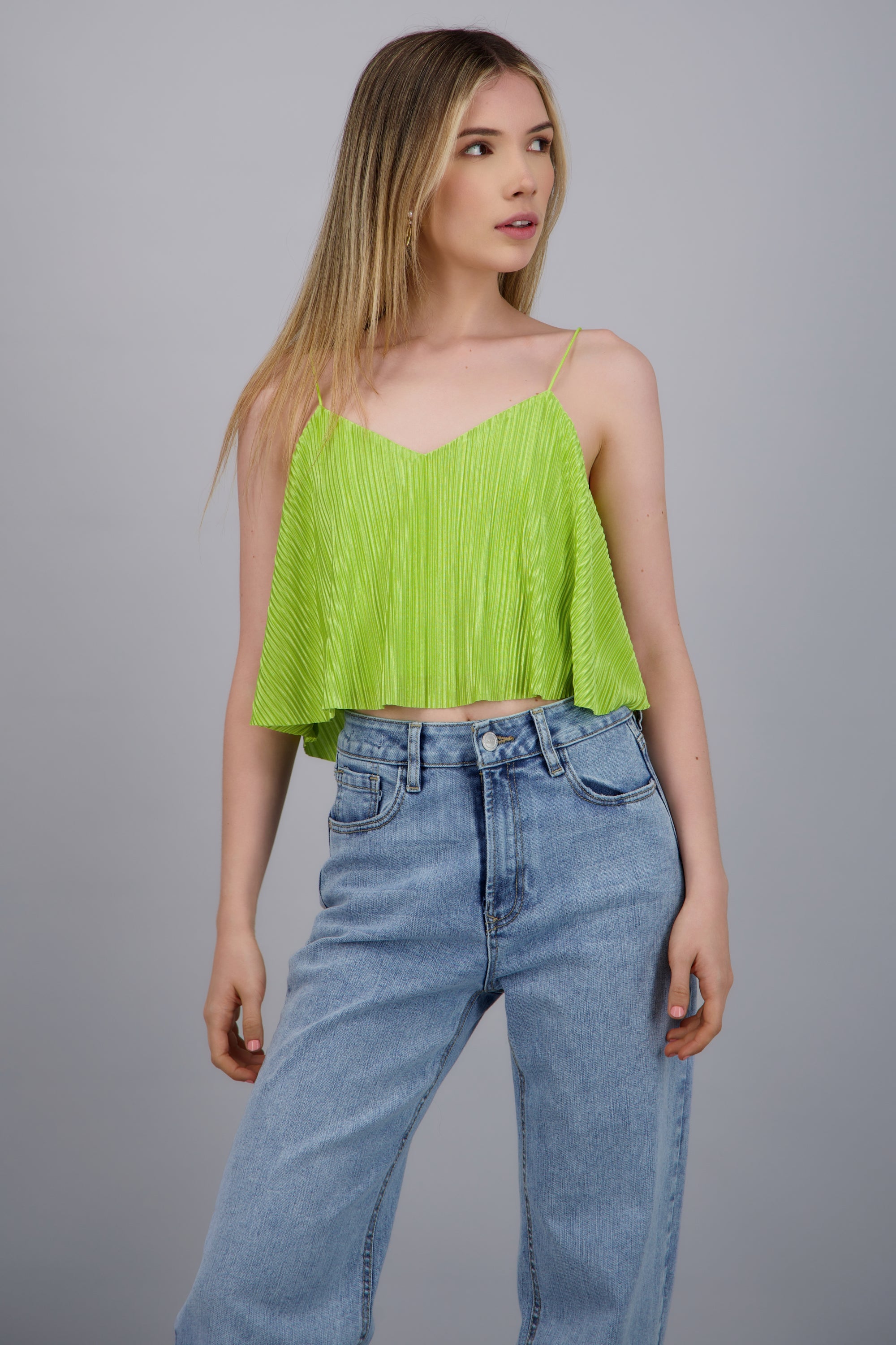 LIGHT GREEN