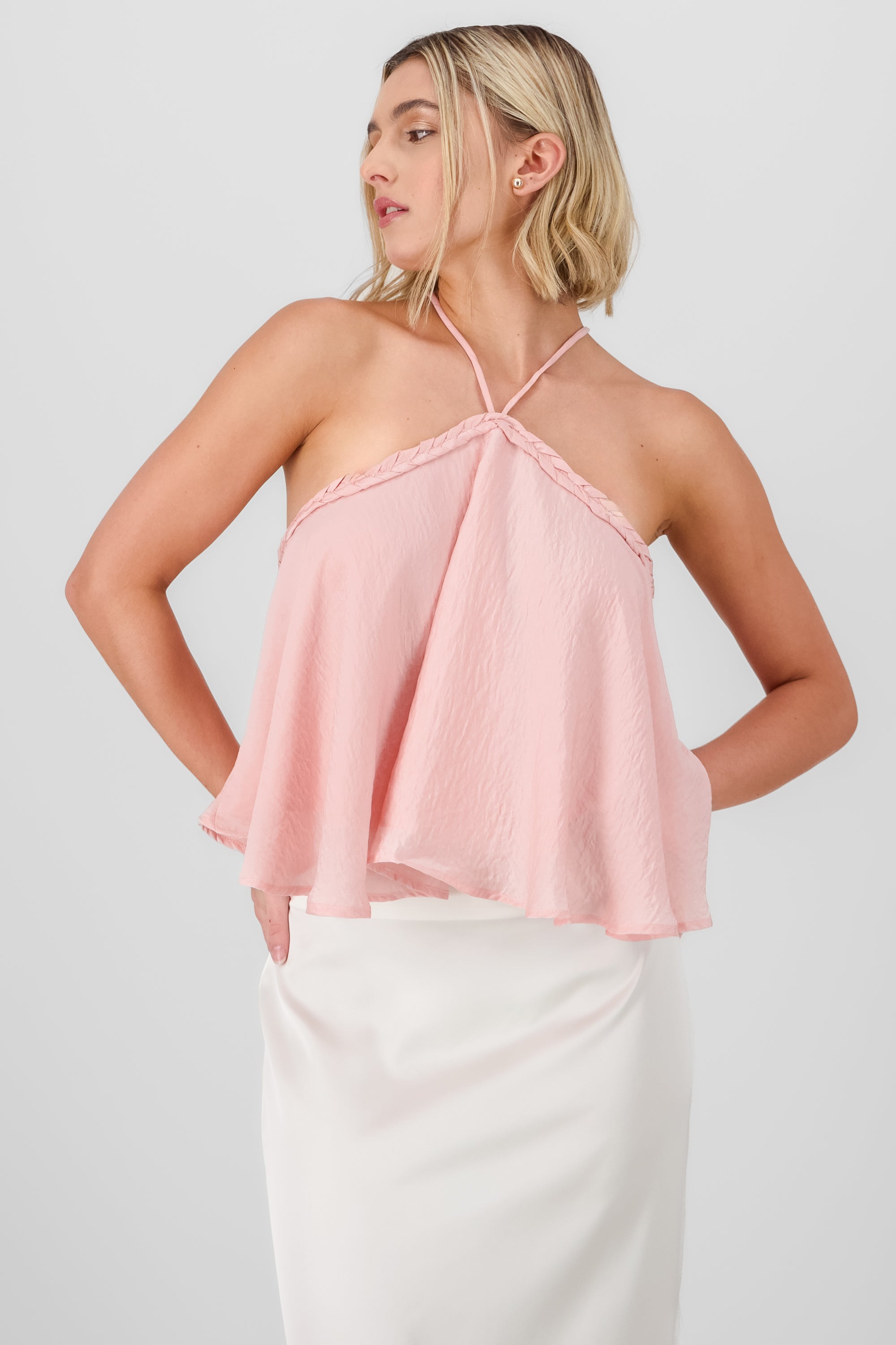 Blusa halter detalle trenzado Hypsters ROSA