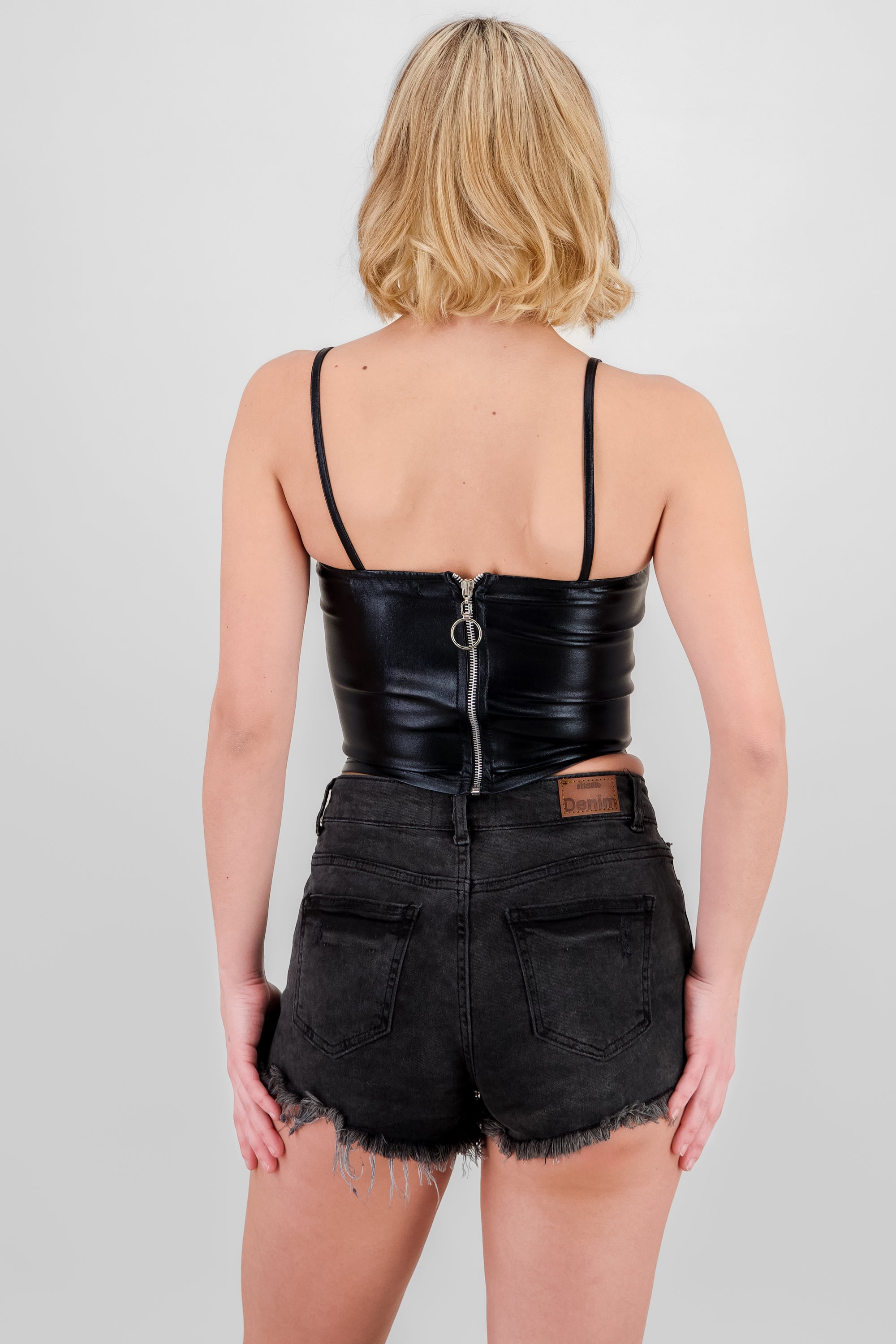 Corset con copas detalle cinturones NEGRO