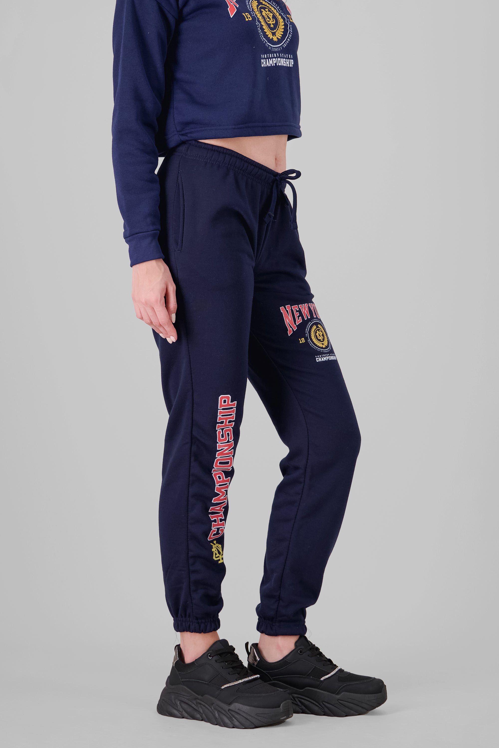 Joggers estampado championship ny MARINO