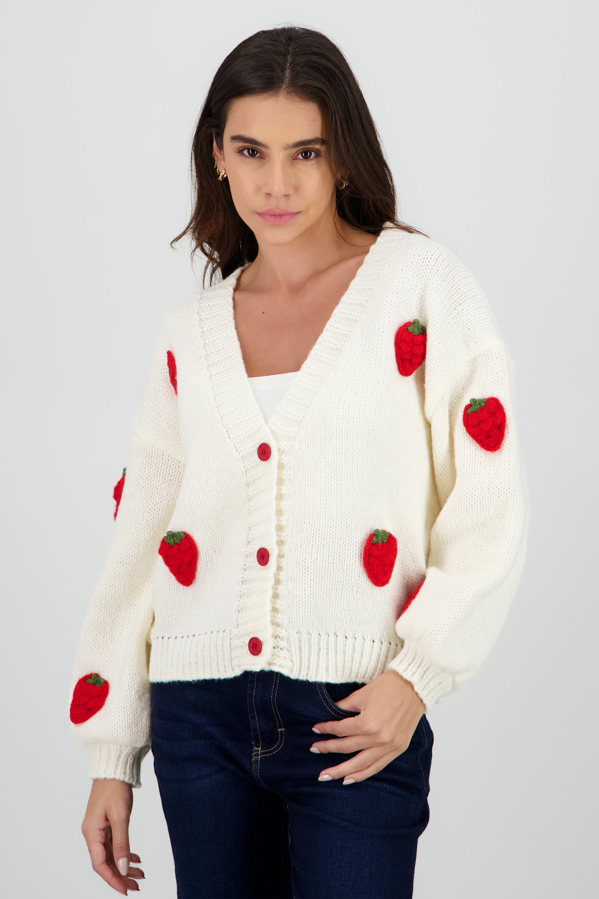 Sueter tejido con fresas 3D