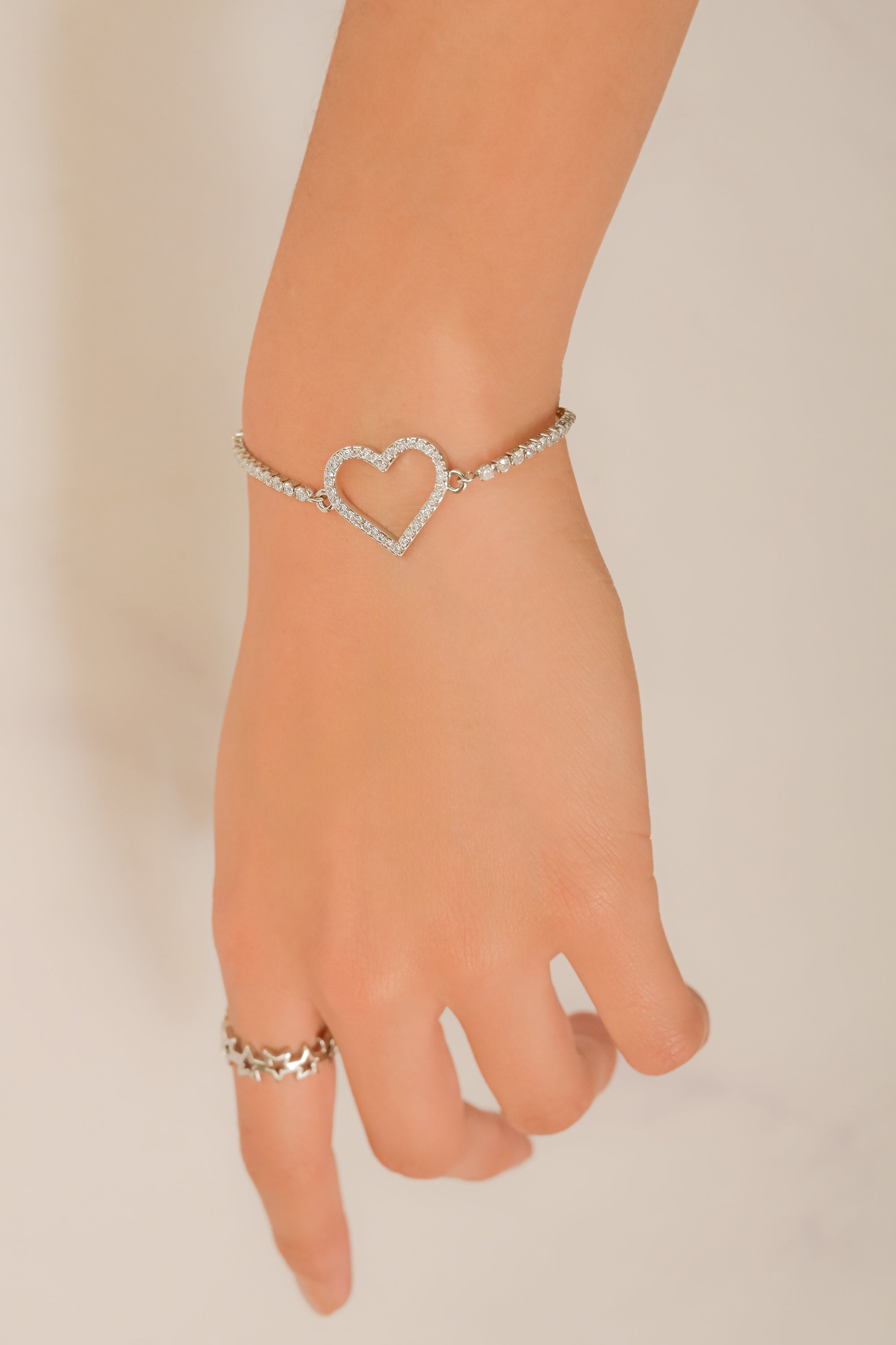 Pulsera corazon silueta PLATA