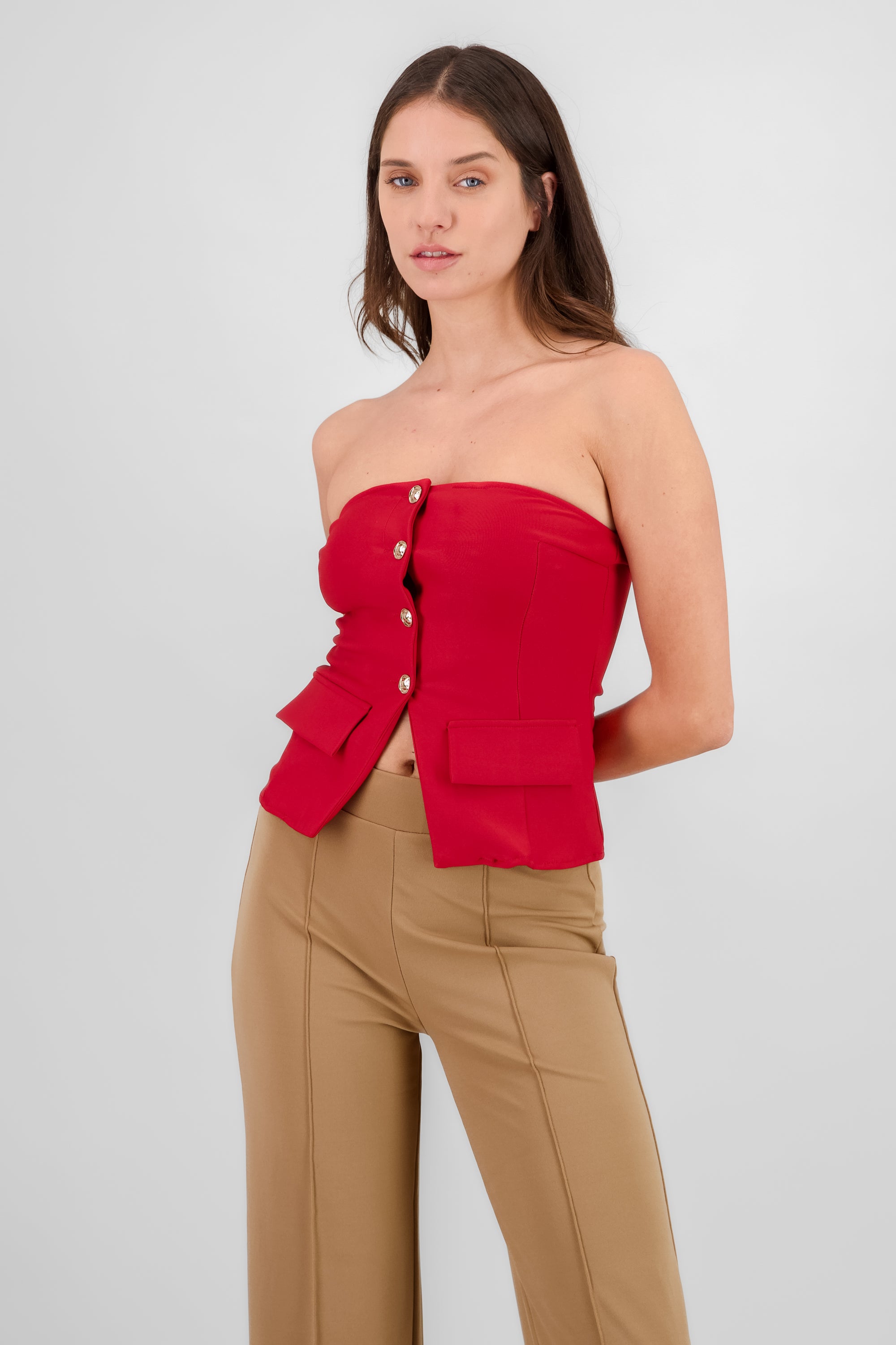TOMATO RED