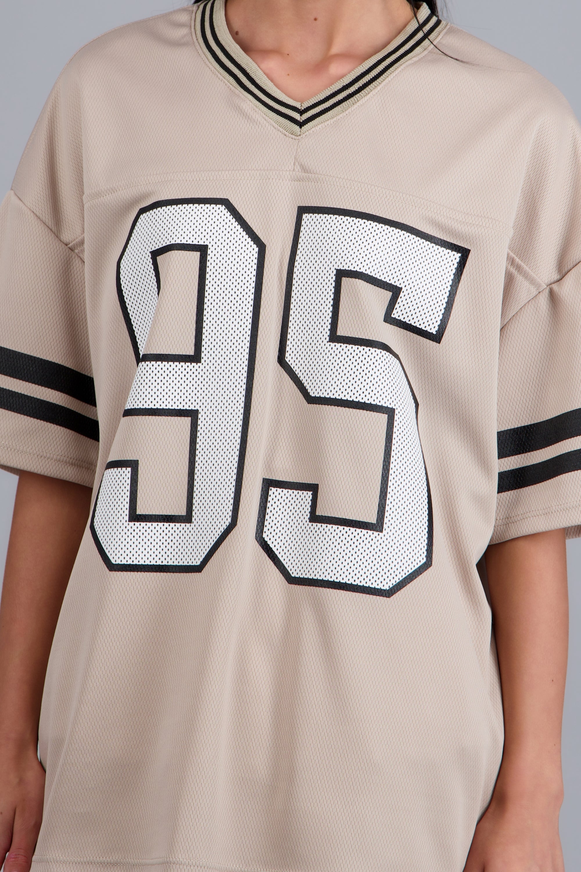 Playera deportiva estampado numeros ARENA