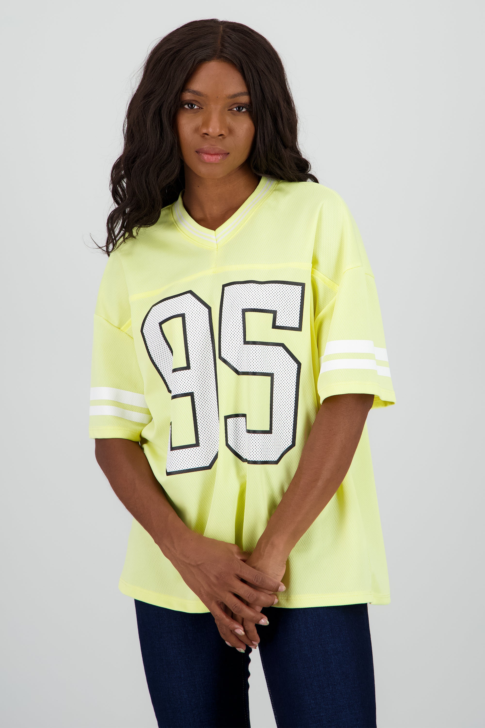 Playera deportiva estampado numeros AMARILLO PASTEL