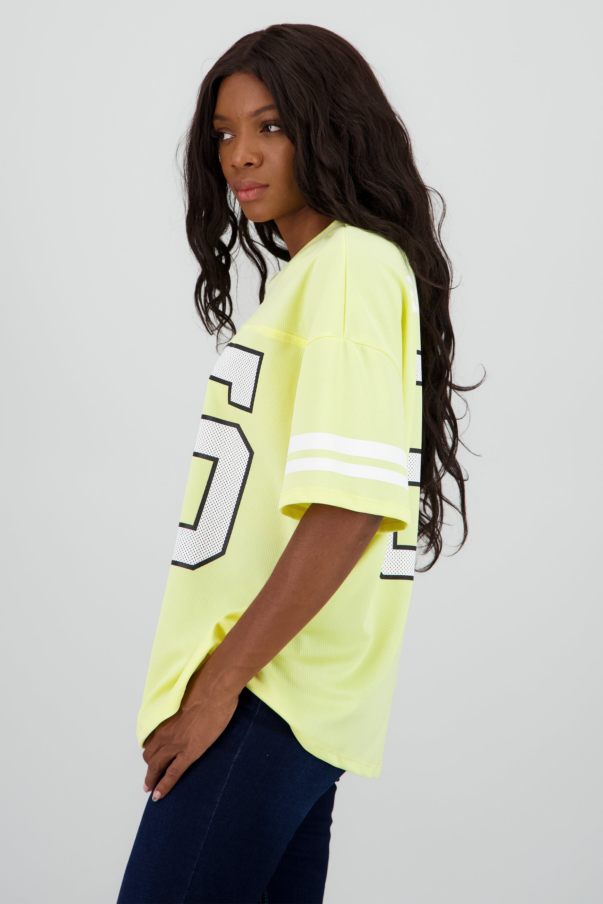 Playera deportiva estampado numeros AMARILLO PASTEL