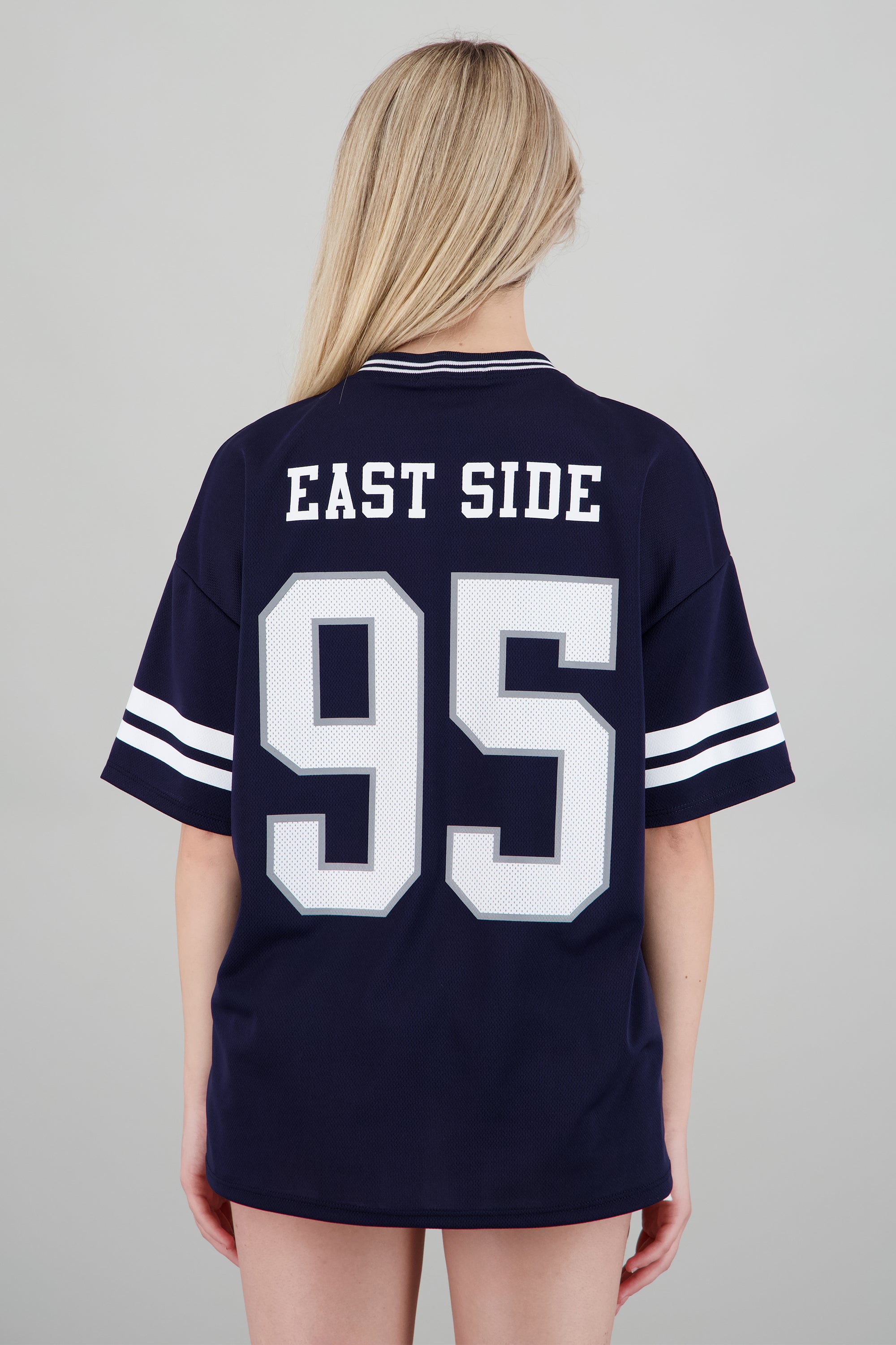 Playera deportiva estampado numeros MARINO