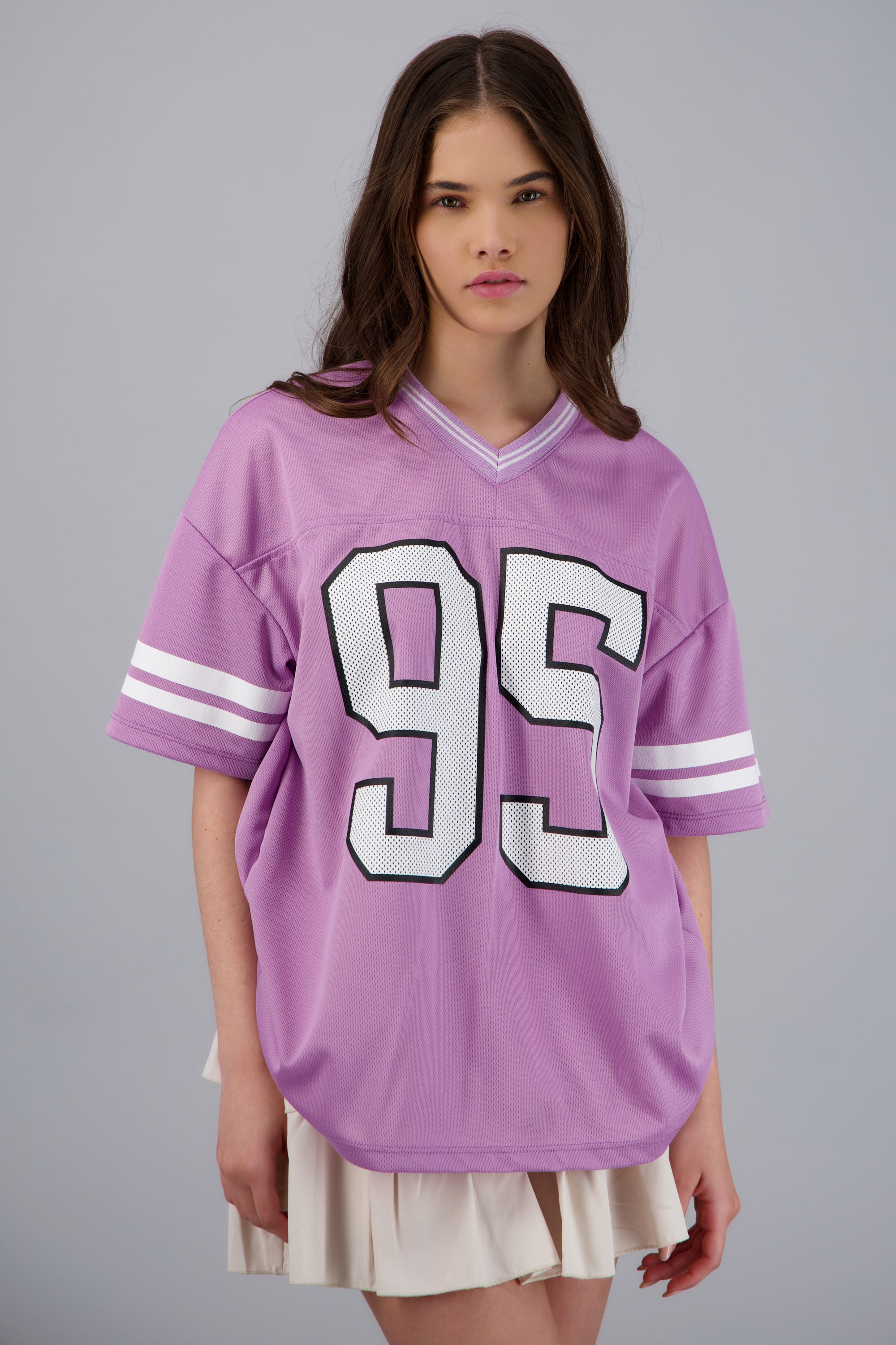 Playera deportiva estampado numeros LILA