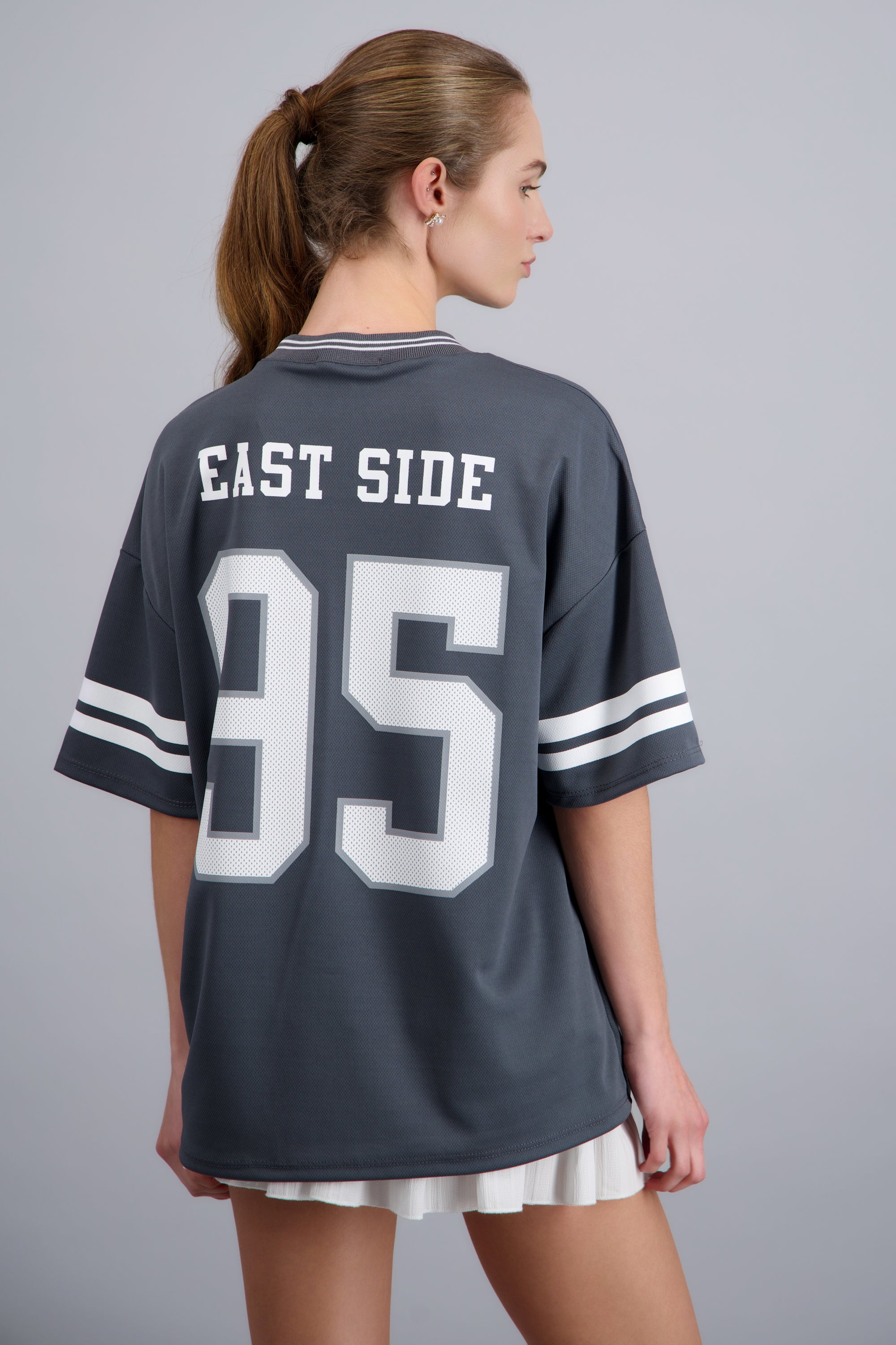 Playera deportiva estampado numeros PETROLEO