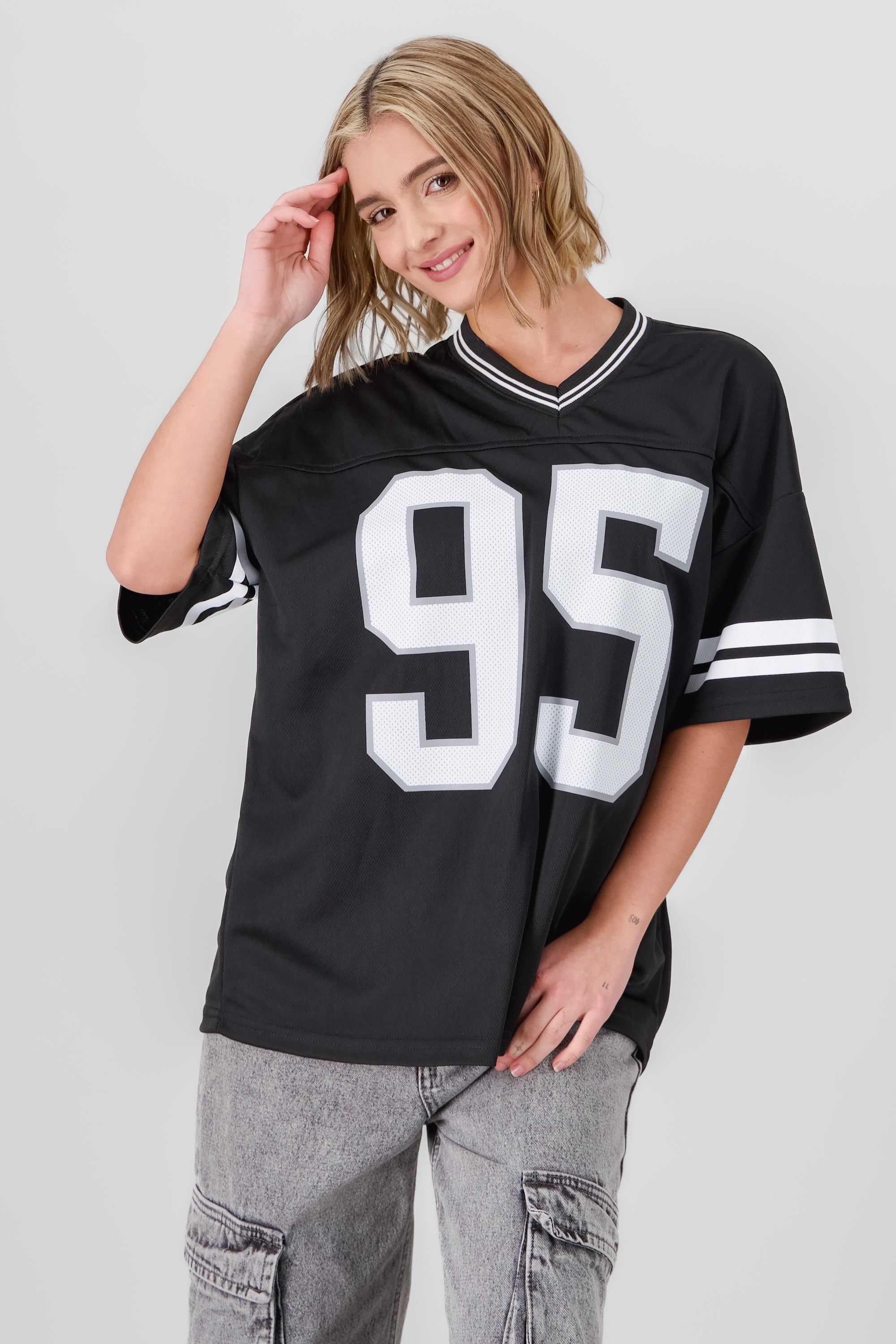 Playera deportiva estampado numeros NEGRO COMBO