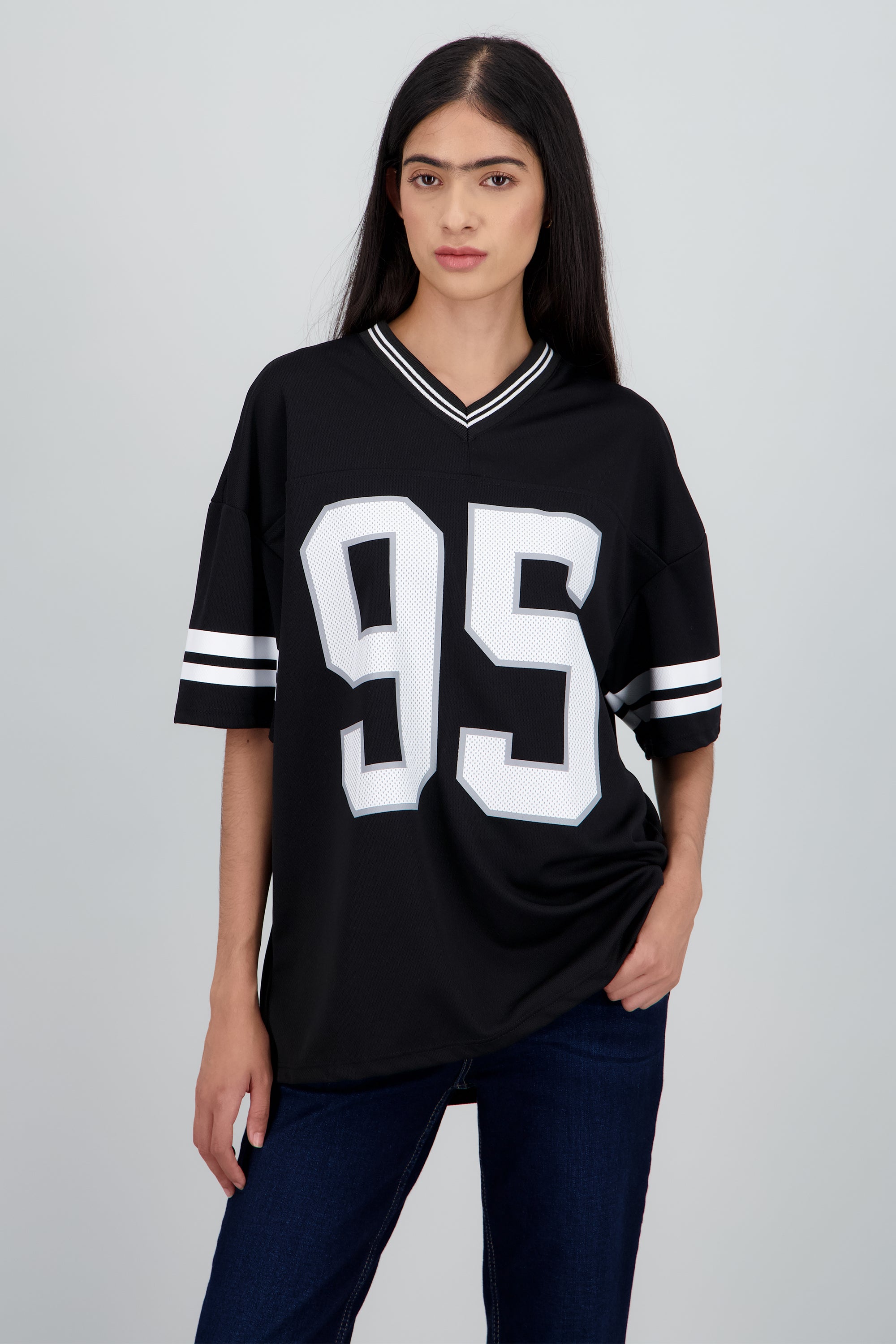 Playera deportiva estampado numeros NEGRO COMBO