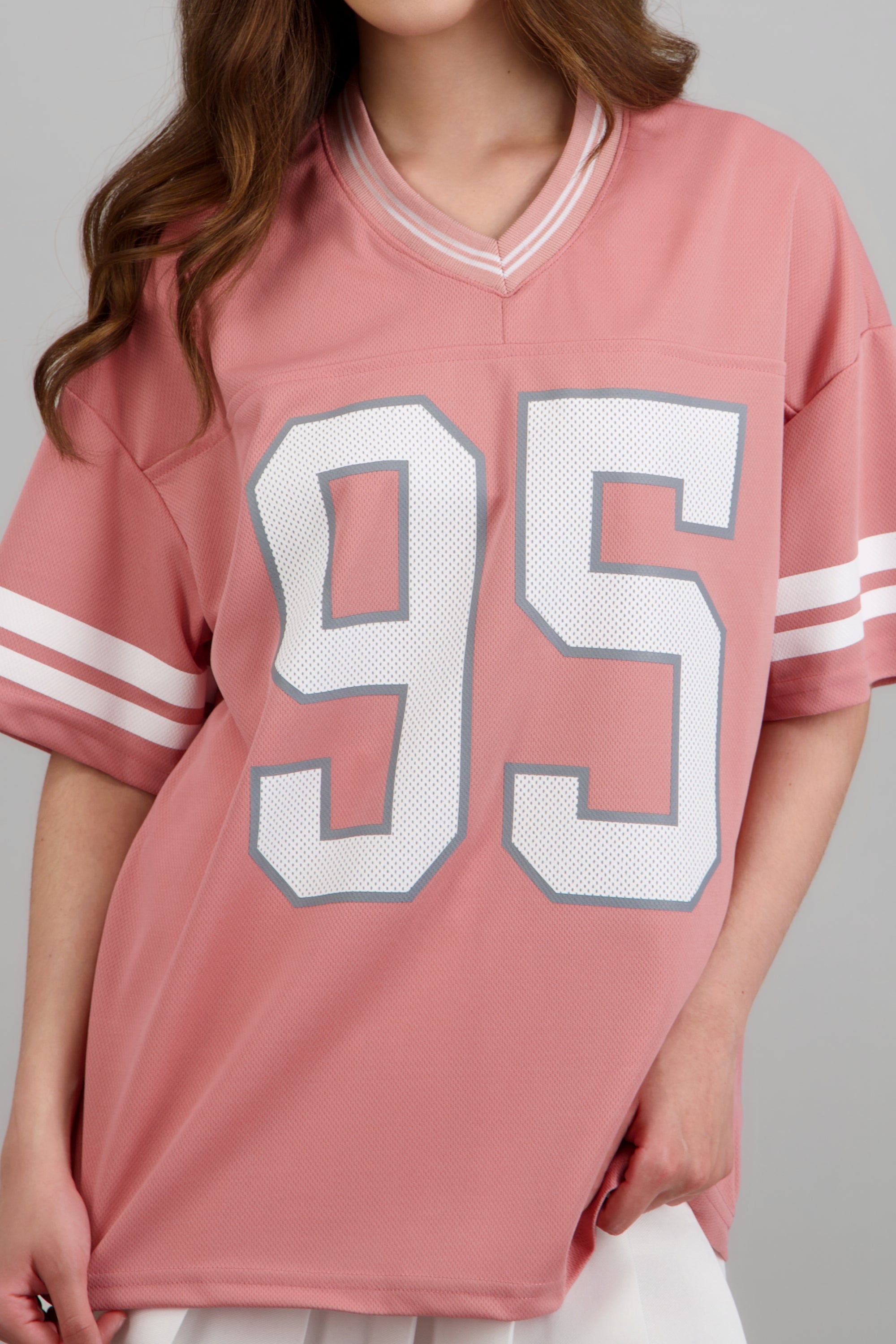 Playera deportiva estampado numeros PALO DE ROSA