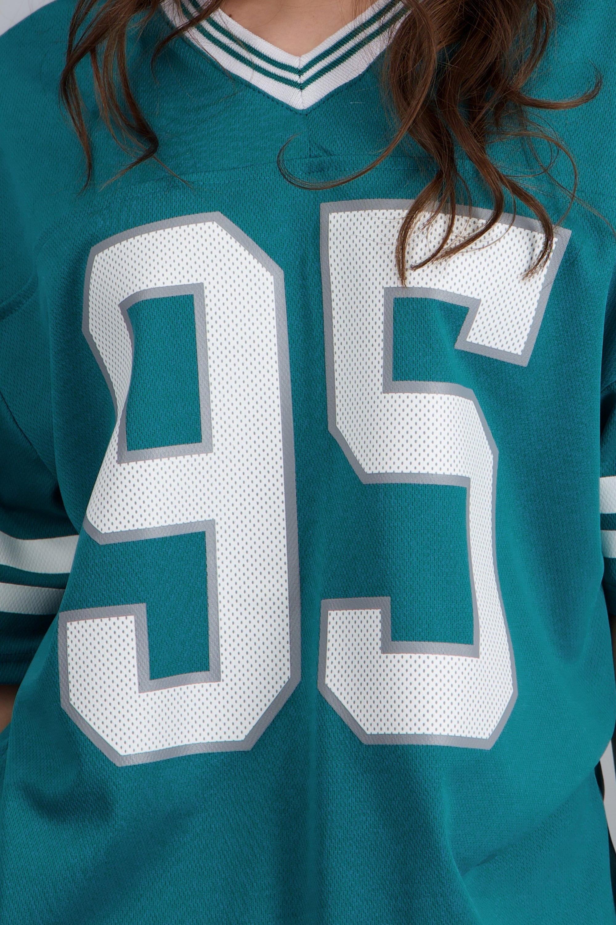 Playera deportiva estampado numeros JADE