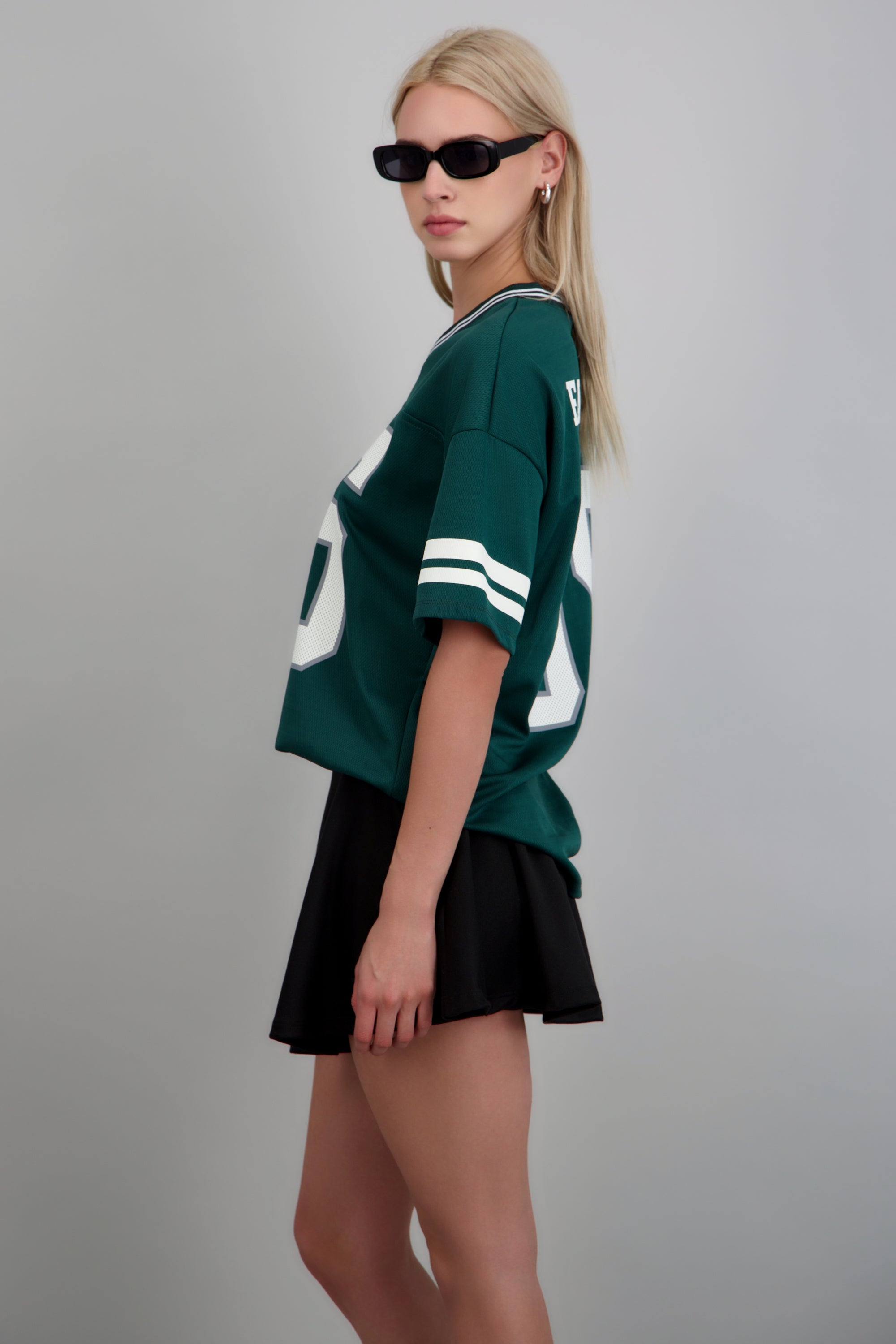 Playera deportiva estampado numeros VERDE CAZADOR