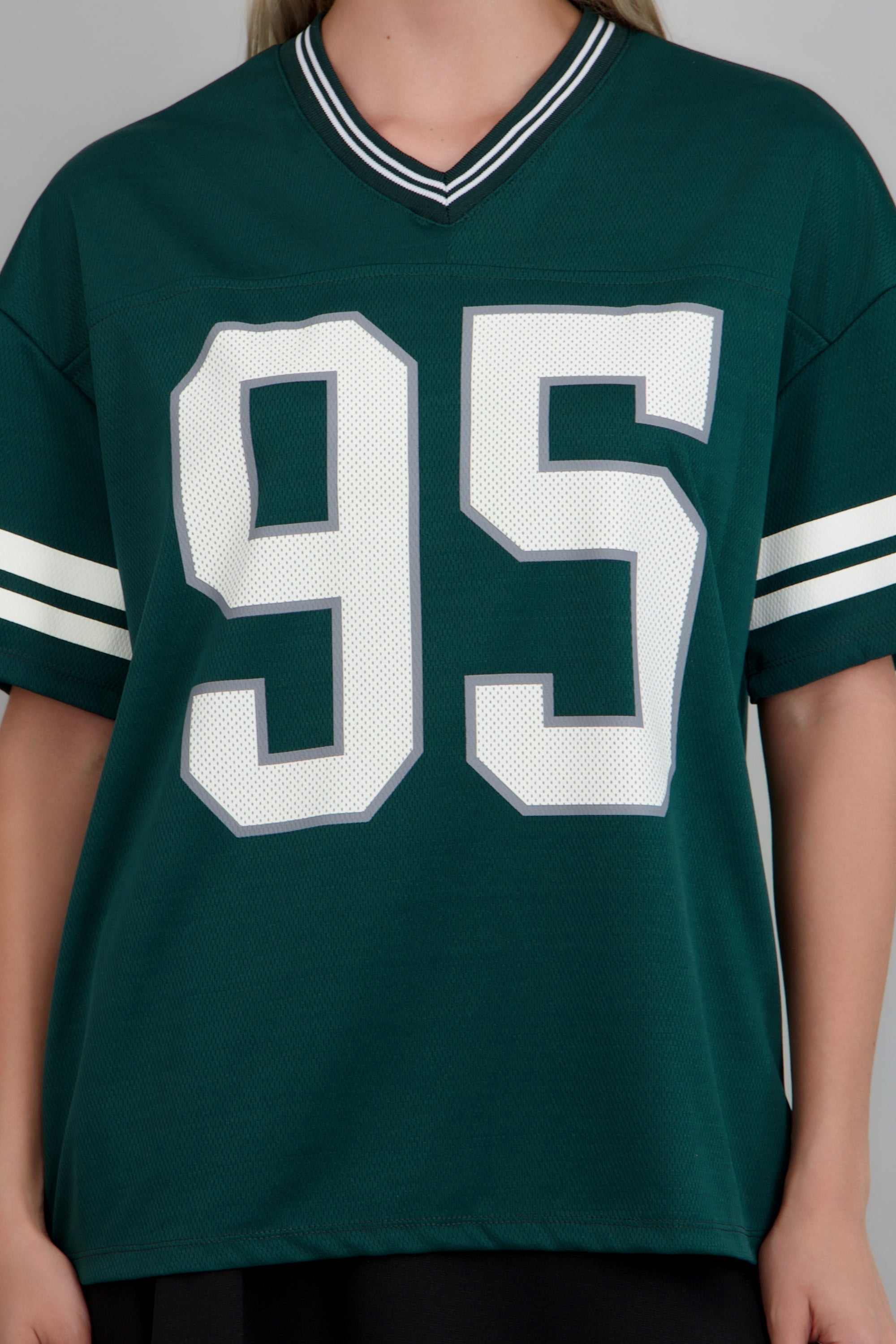 Playera deportiva estampado numeros VERDE CAZADOR