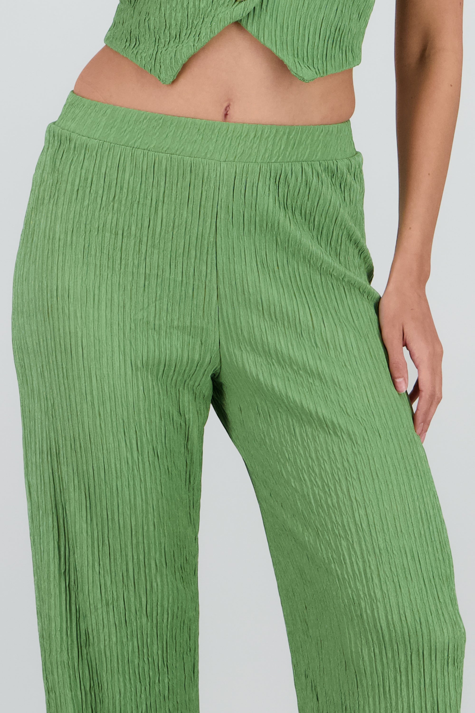 BRIGHT GREEN