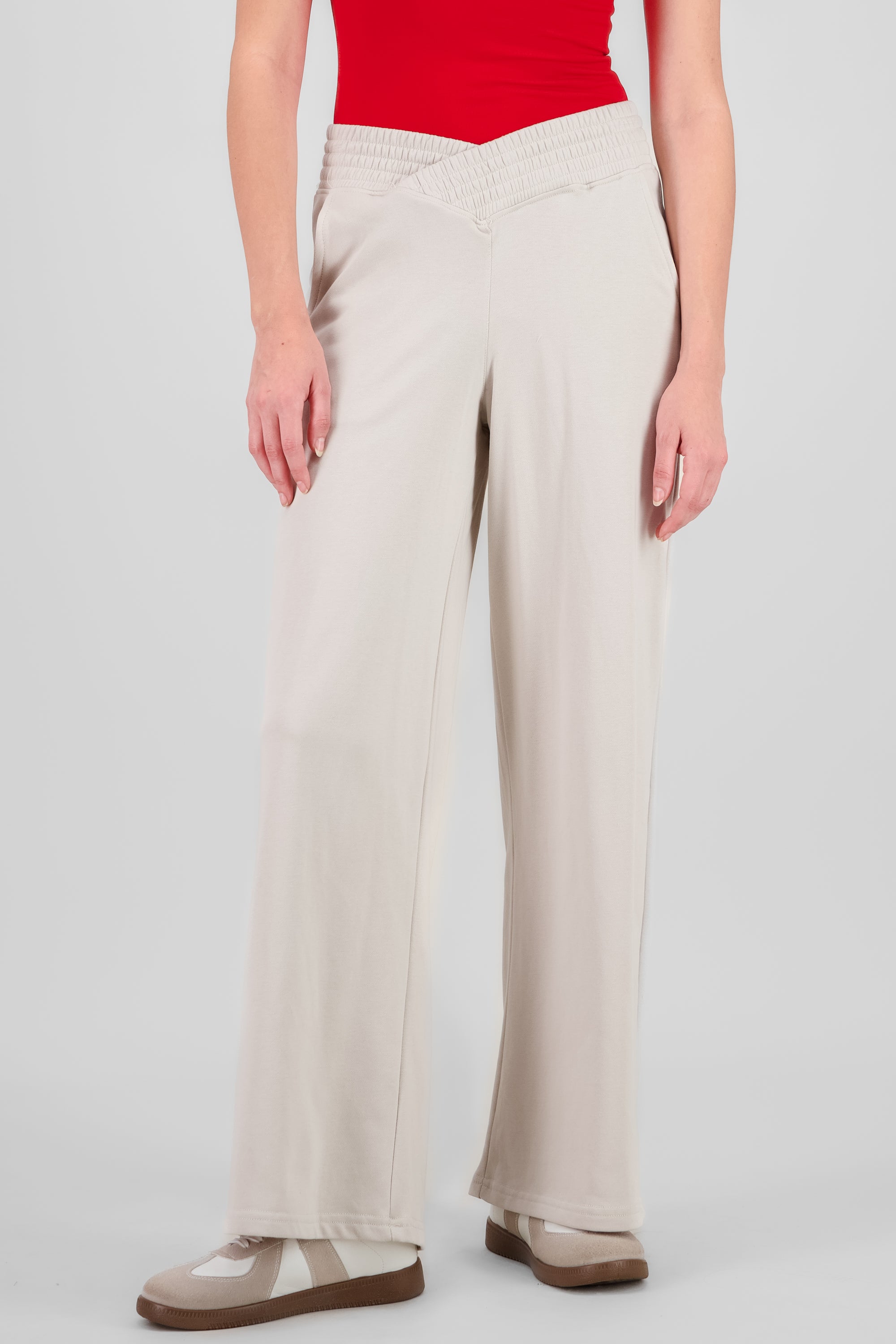 Pants pretina cruzada fit amplio tacto suave BEIGE