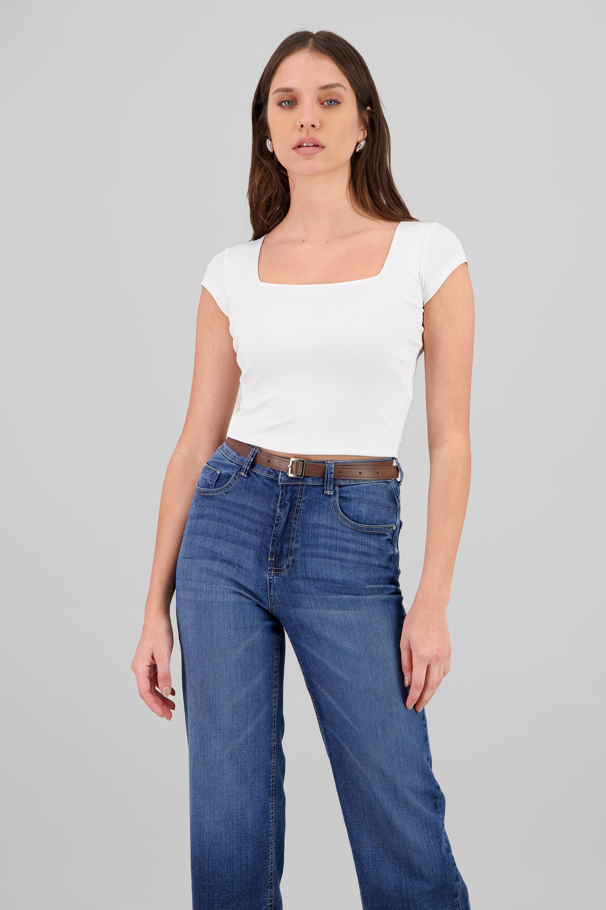 Top liso escote cuadrado manga corta BLANCO