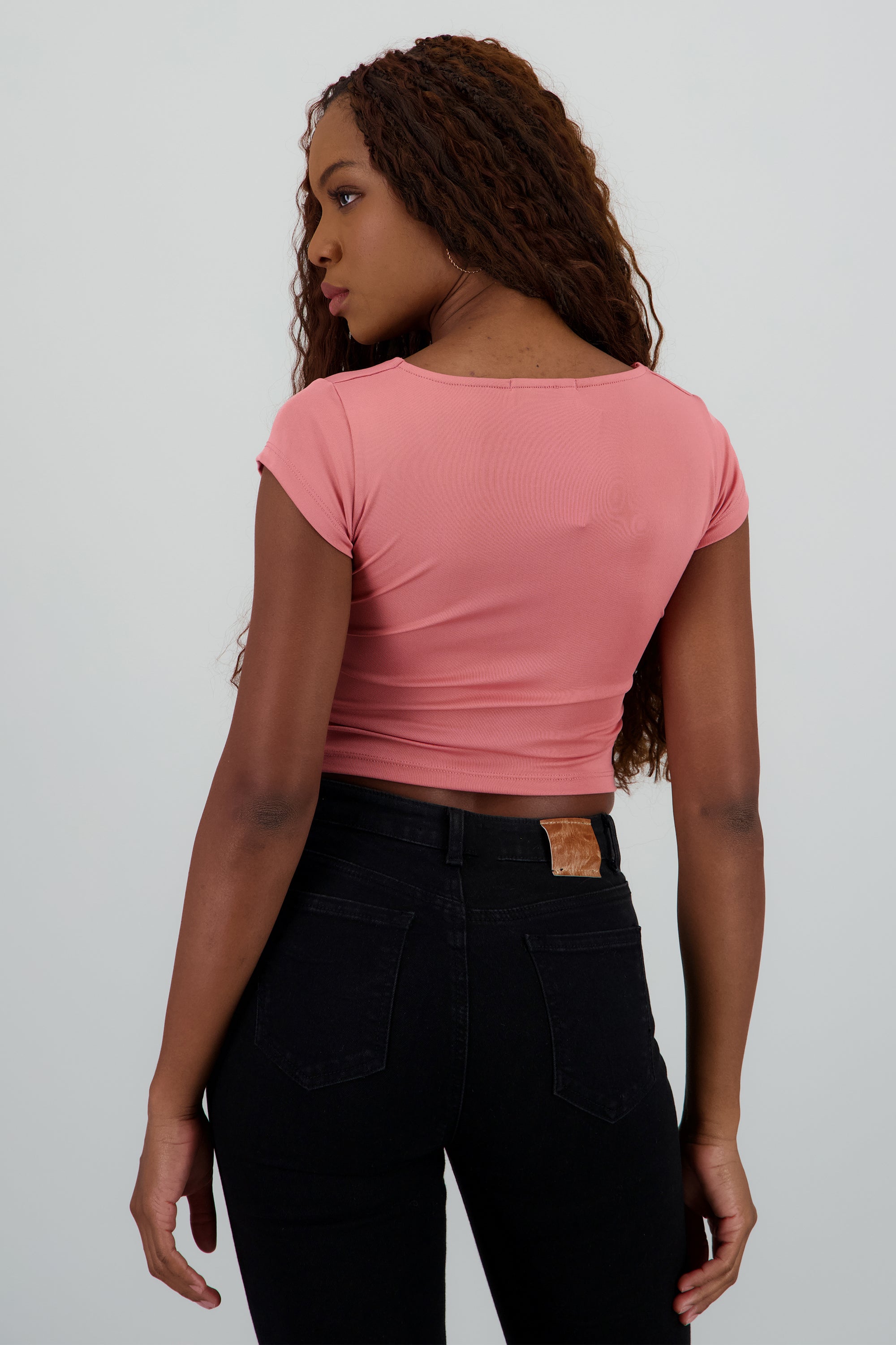 Top liso escote cuadrado manga corta MARSALA