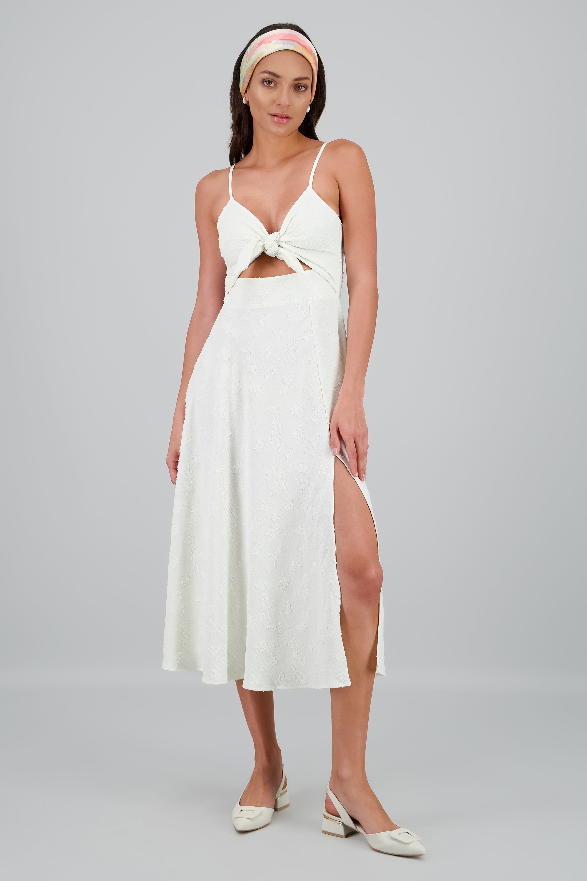 Vestido con cut outs midi de textura BLANCO