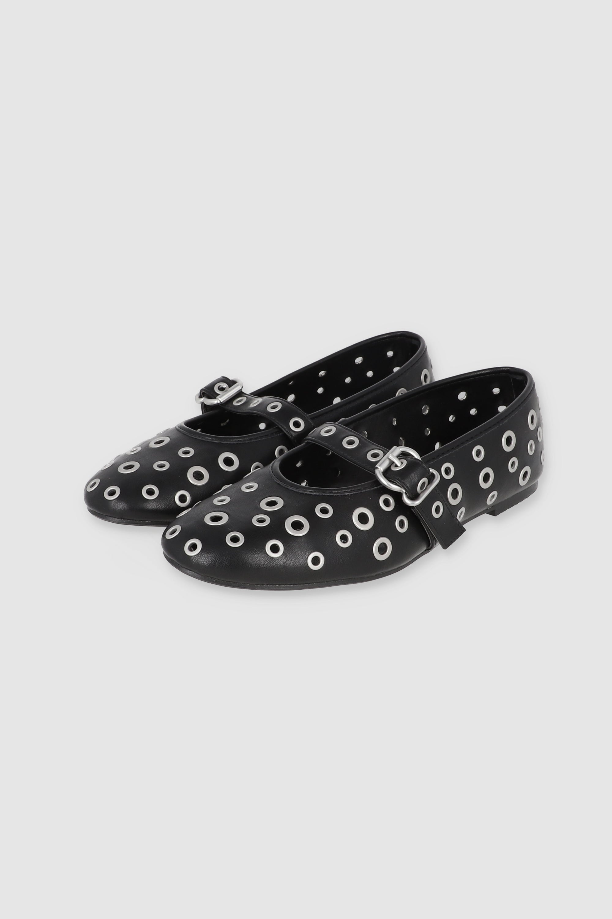 FLAT STUDS MEGAS NEGRO