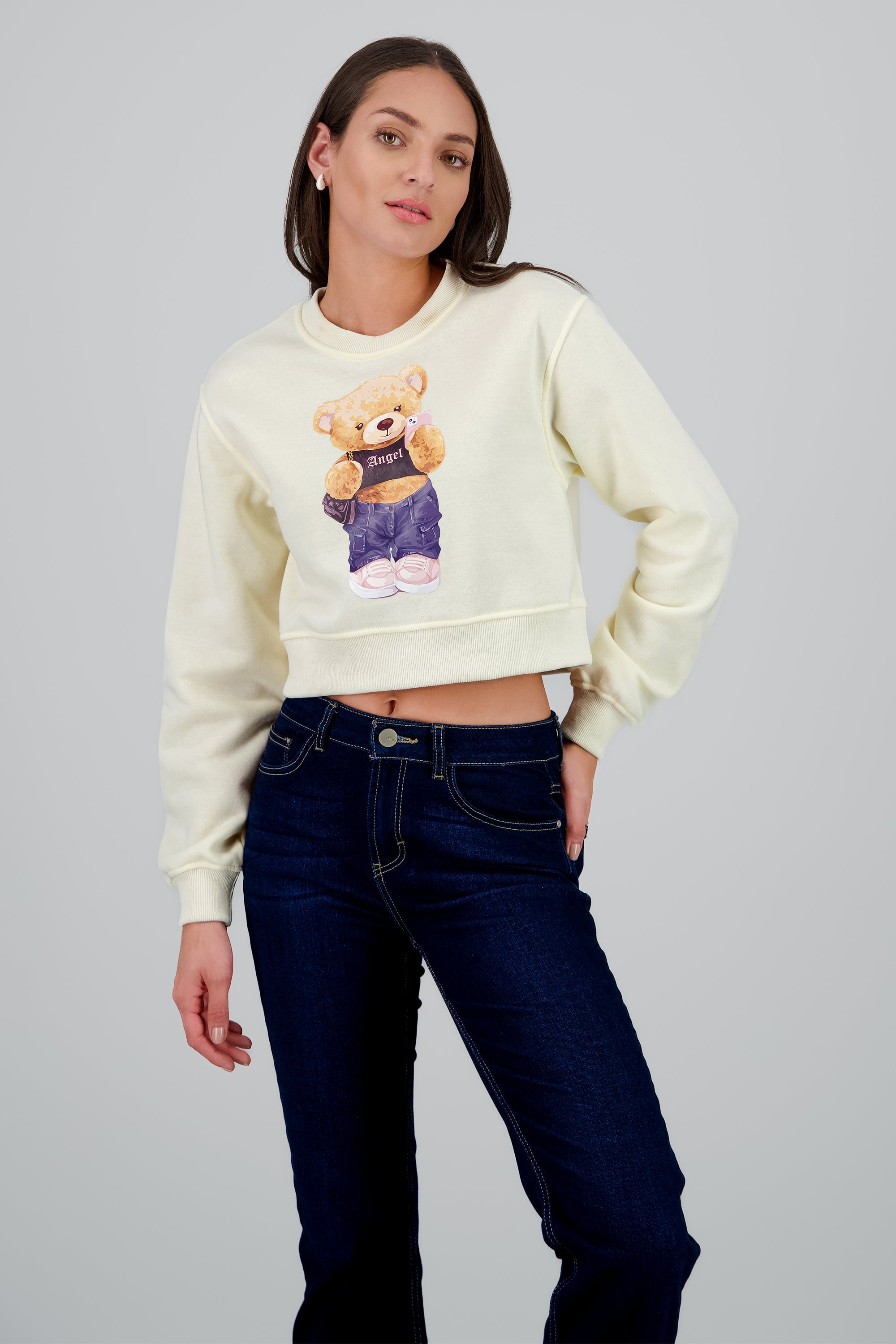 Sudadera crop estampado oso CREMA