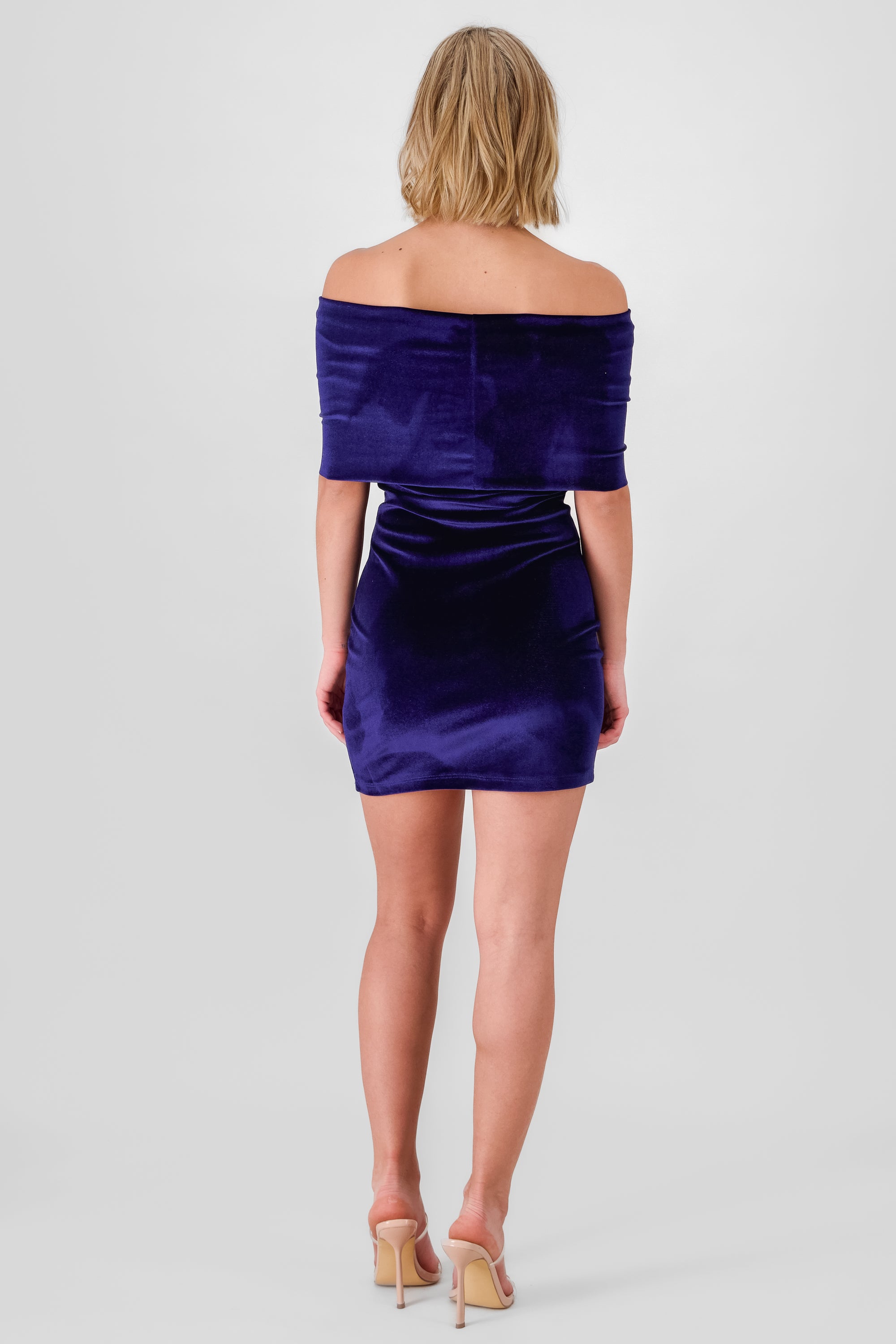 ROYAL BLUE