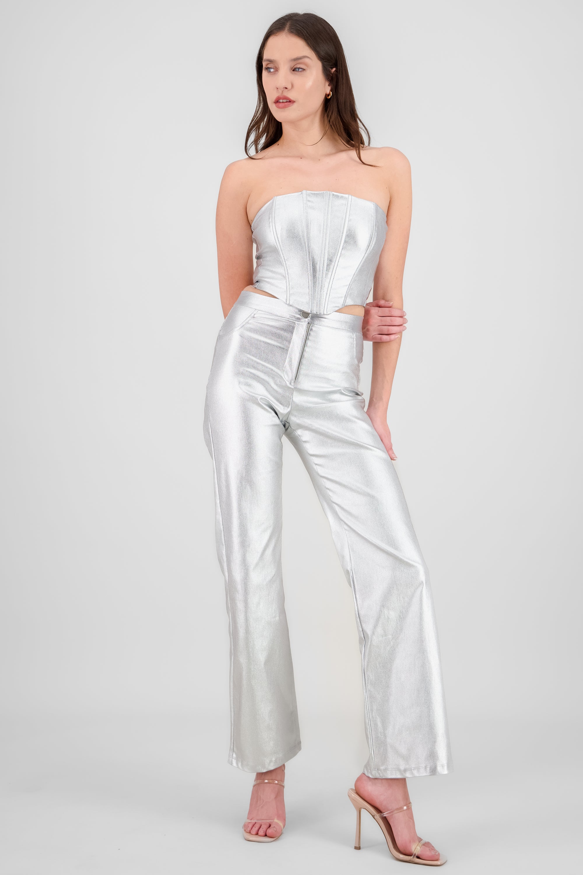 Pantalon amplio metalico PLATA