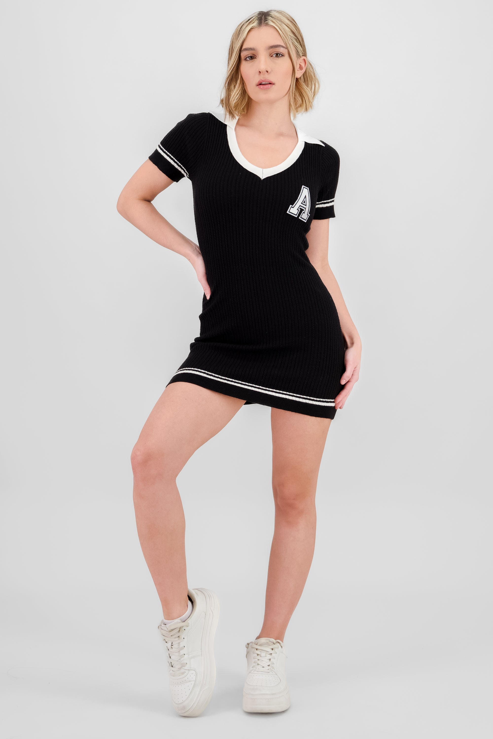 Vestido bodycon cuello polo NEGRO COMBO