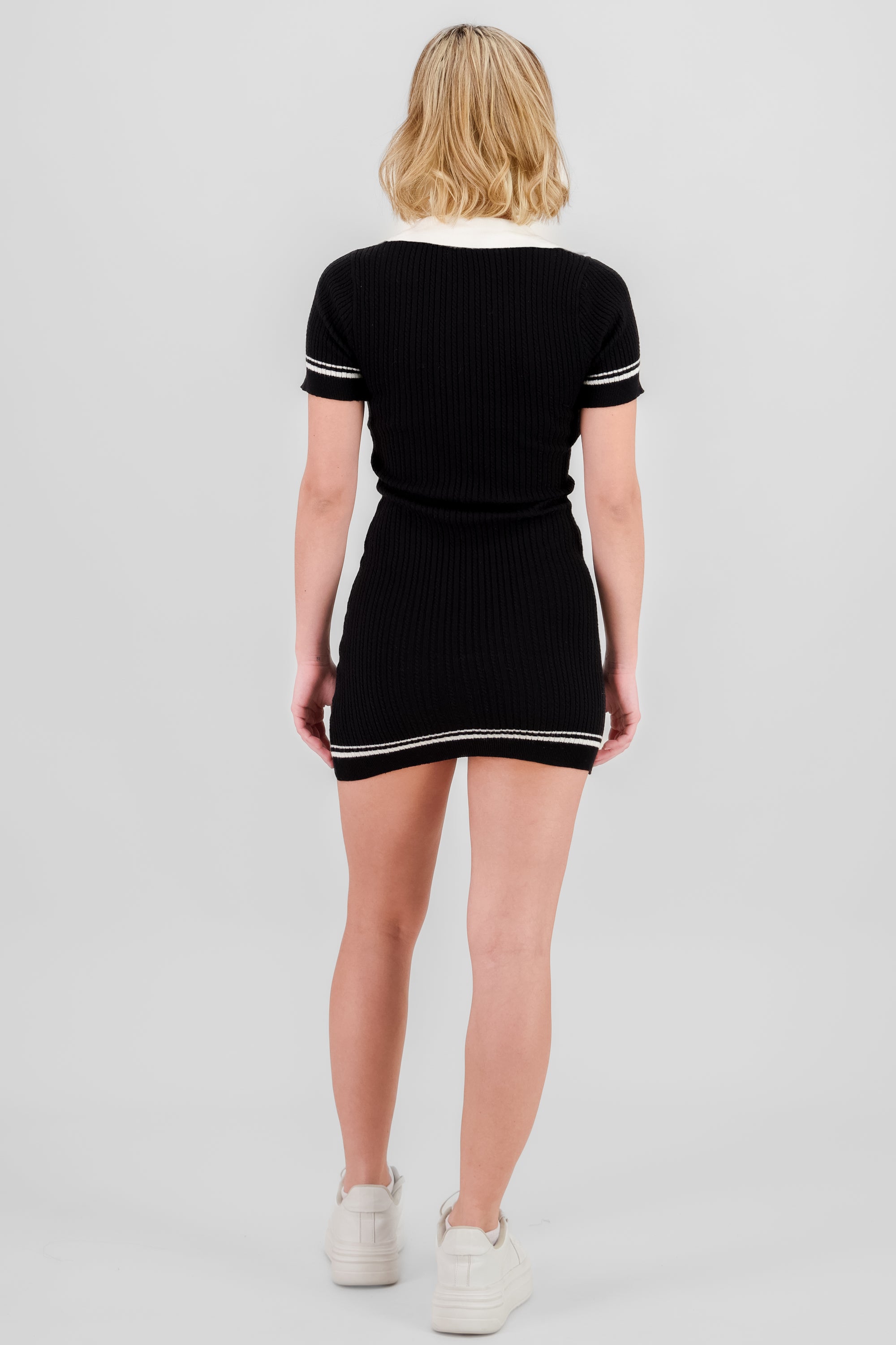 Vestido bodycon cuello polo NEGRO COMBO