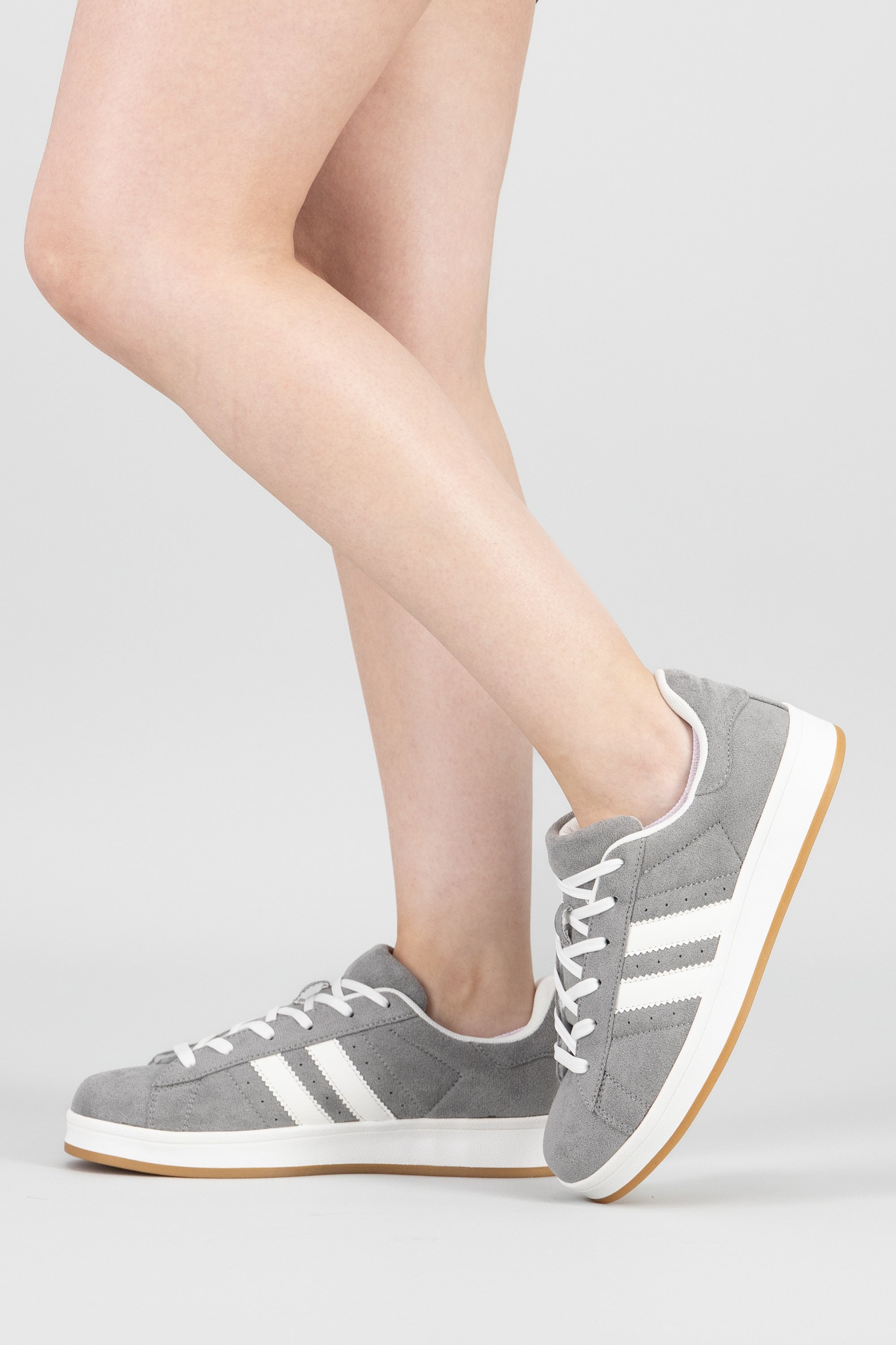 Tenis skater suede rayas GRIS