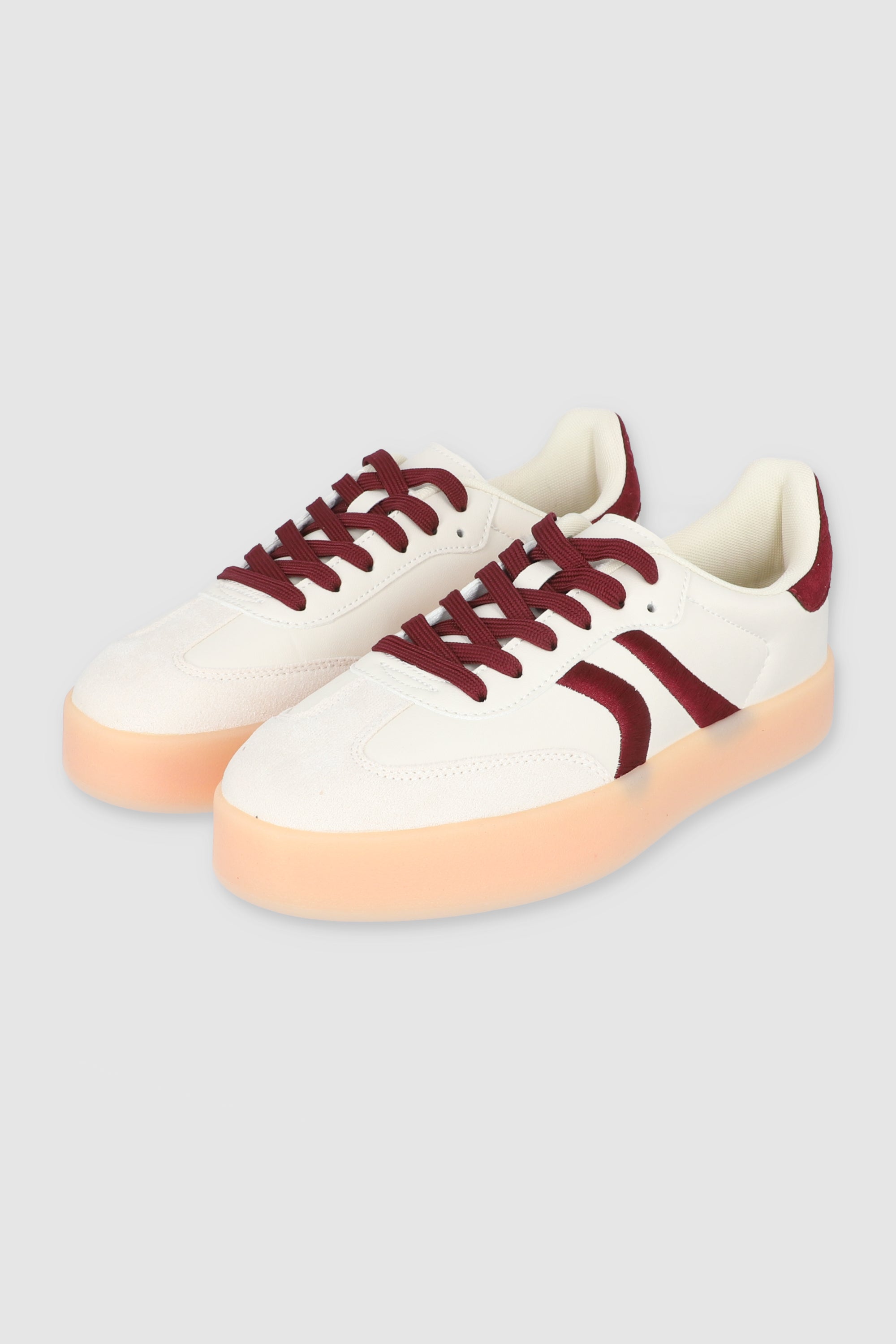 Tenis casual linea VINO