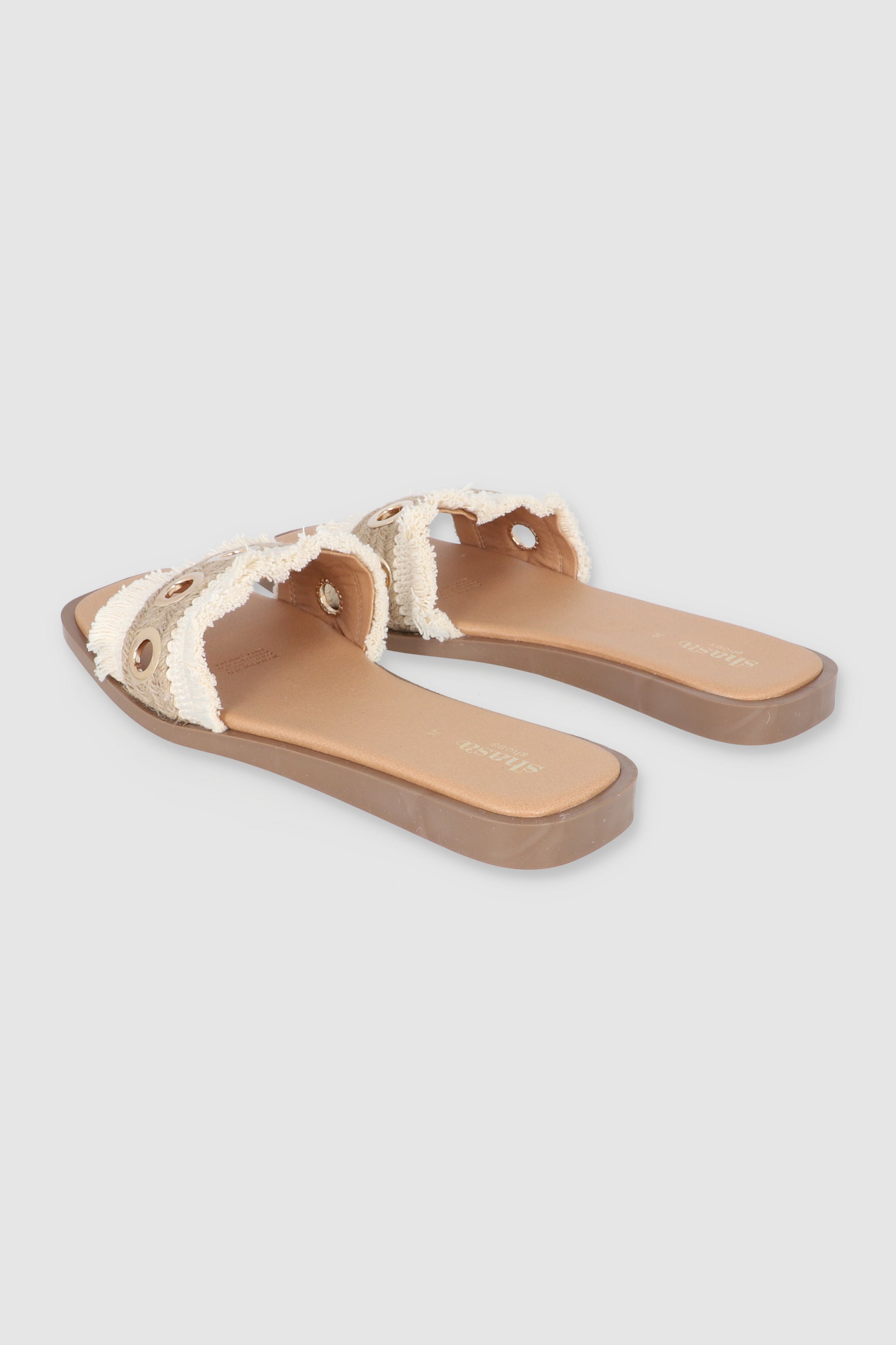 SANDALIA FLECOS STUDS HUESO