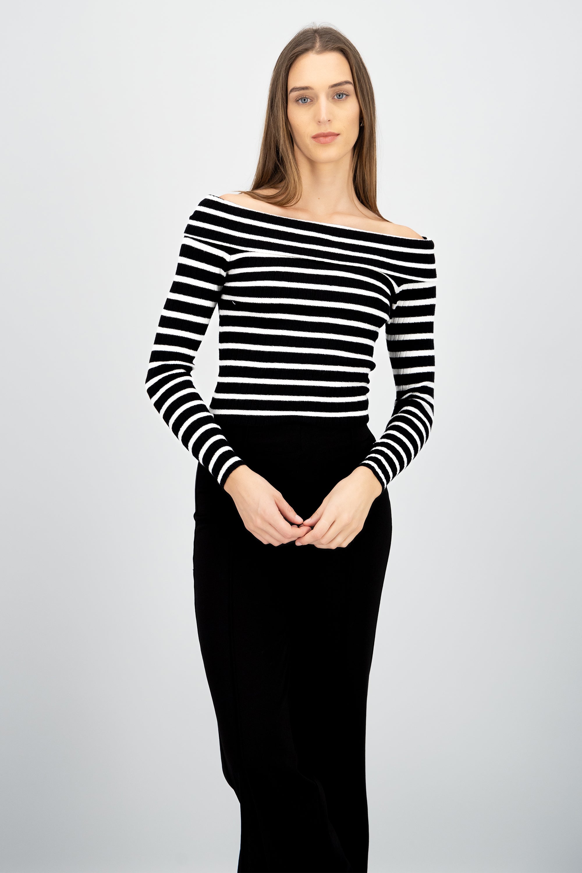 Top rayas off shoulder manga rayas NEGRO COMBO