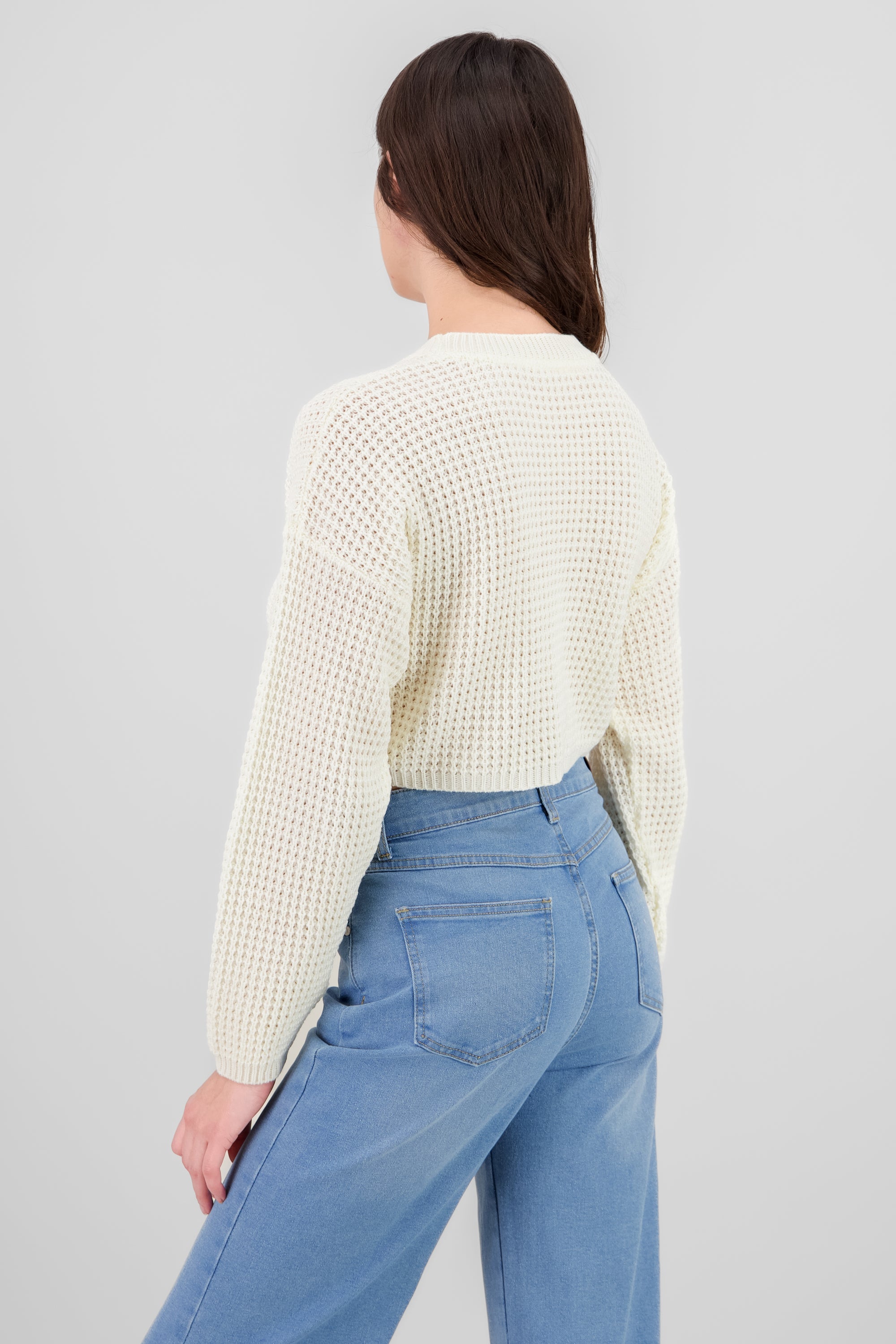 Sueter tejido ancho crop HUESO