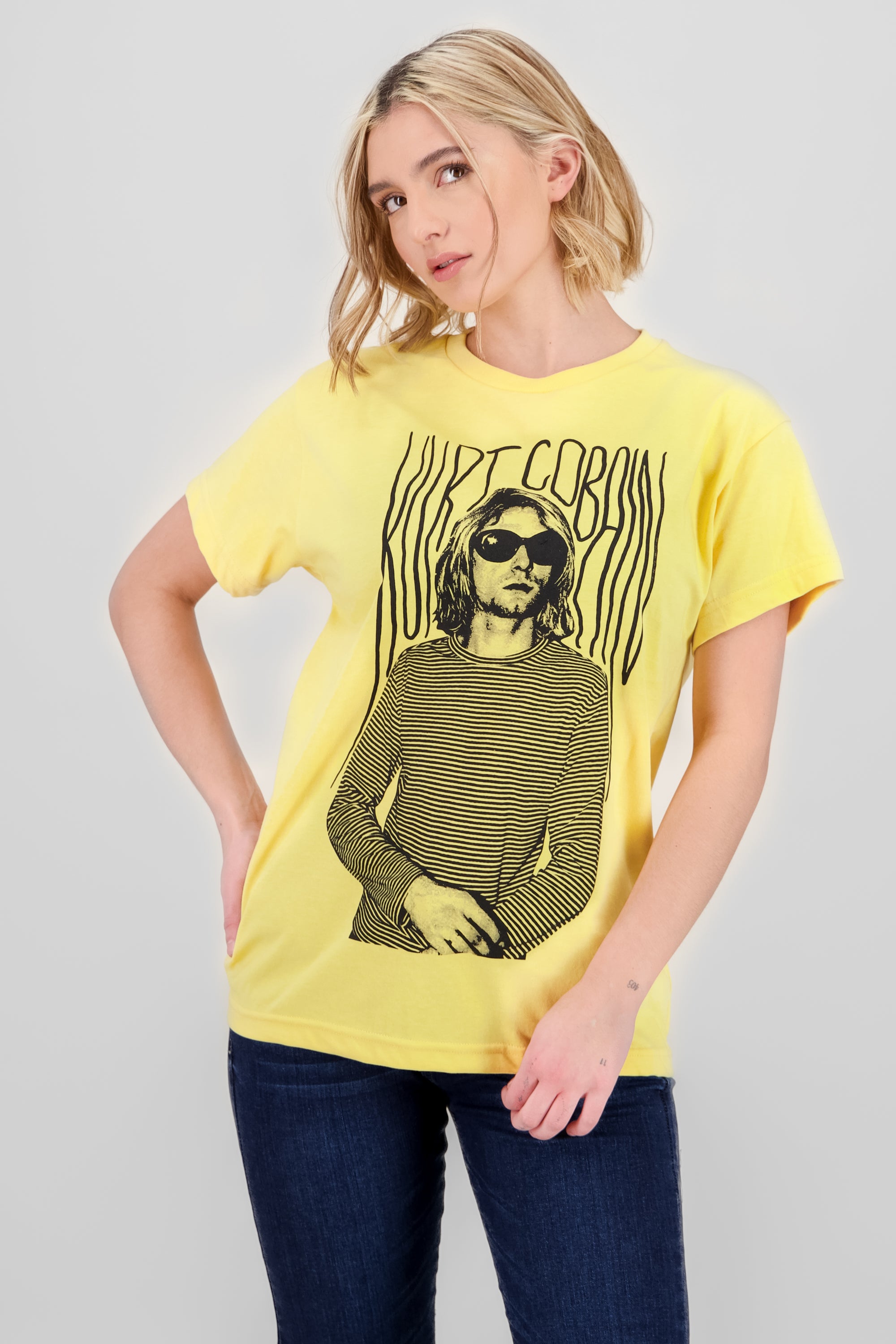 Playera kurt cobain lentes AMARILLO PASTEL