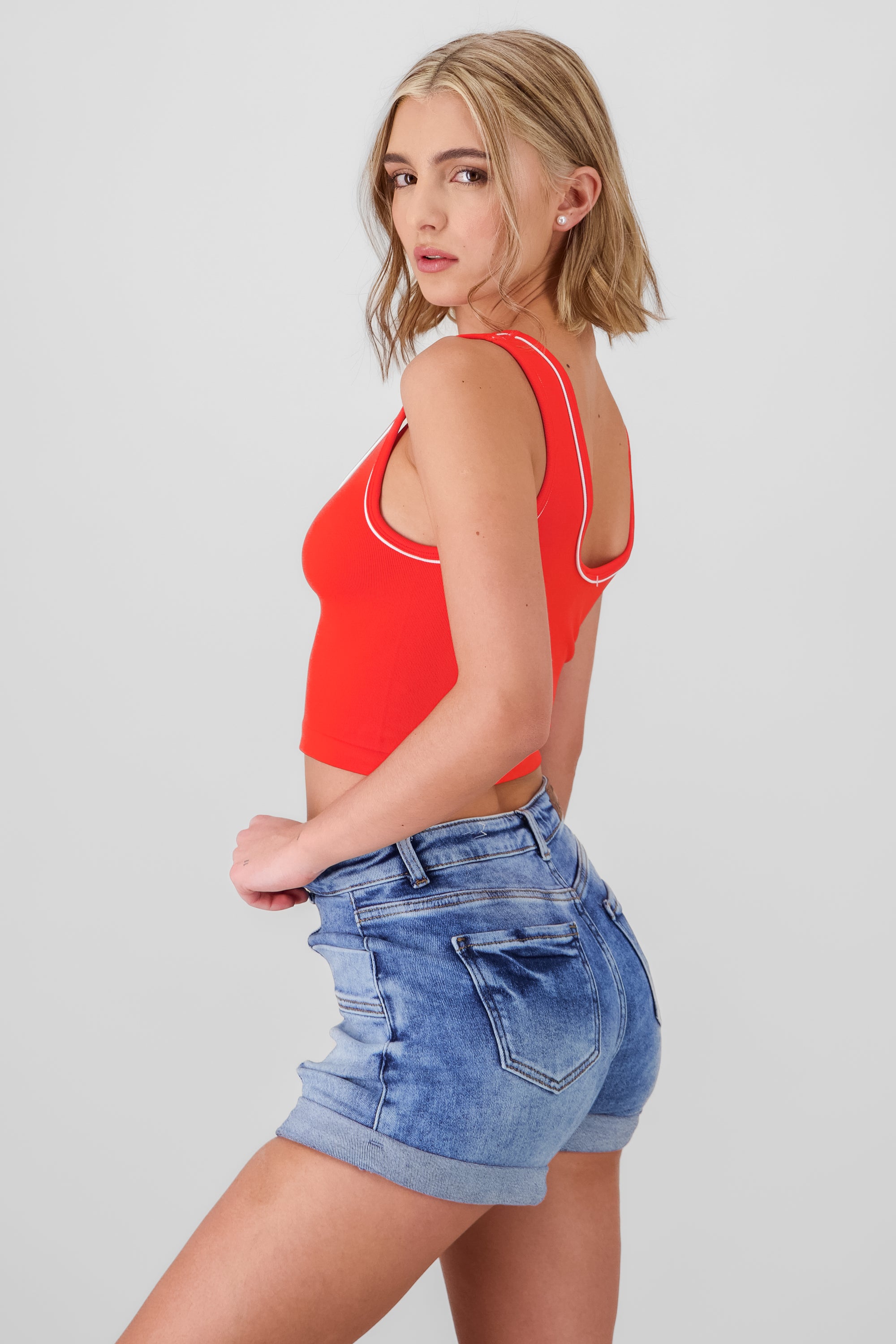 Tank top corto seamless detalle contraste MANDARINA