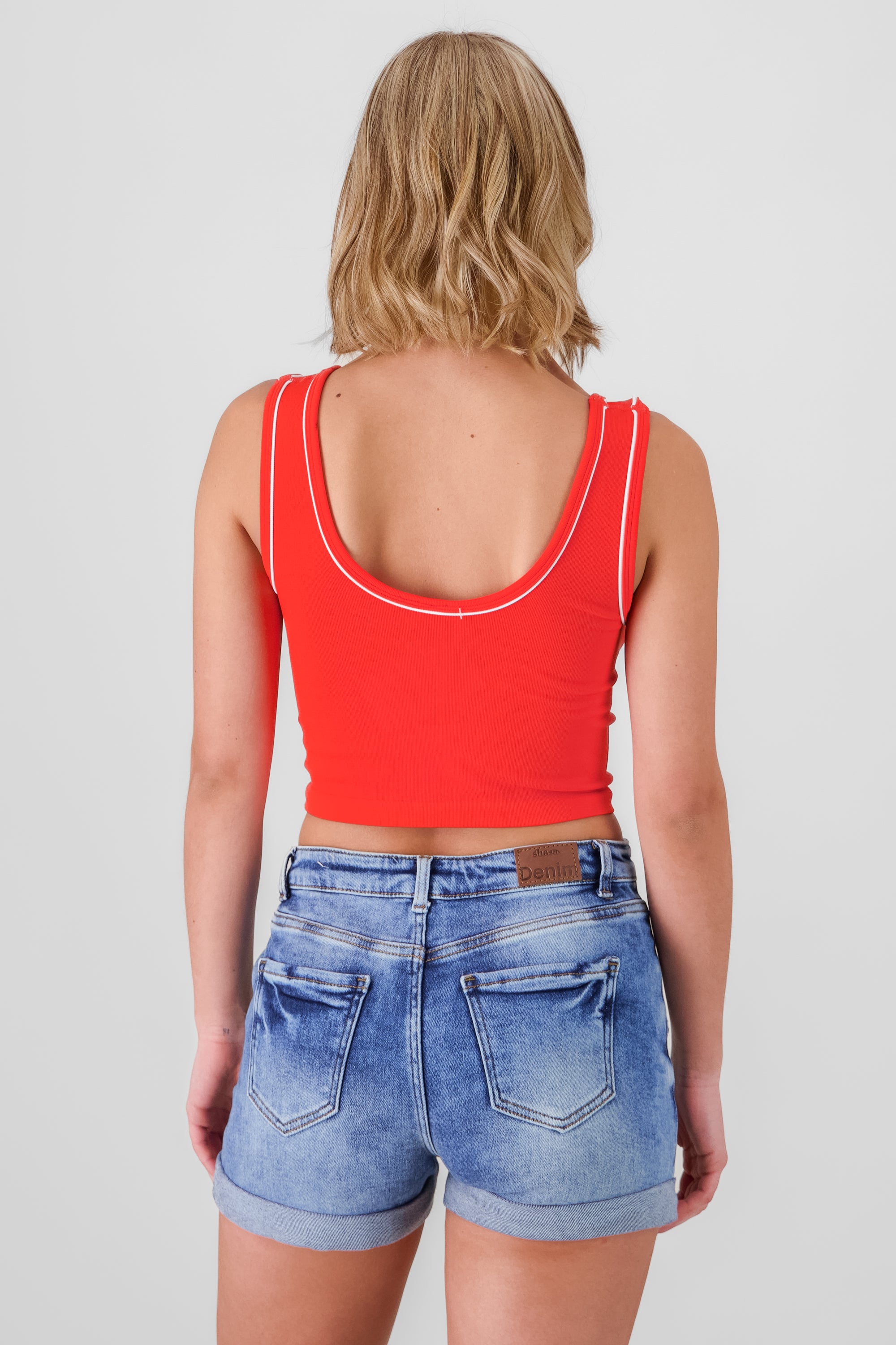 Tank top corto seamless detalle contraste MANDARINA